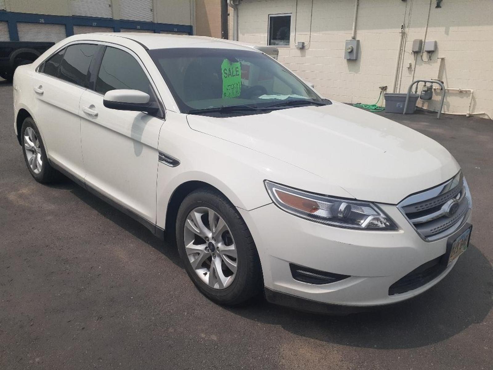 2010 Ford Taurus (1FAHP2EW1AG) with an 3.5L V6 DOHC 24V engine, 6-Speed Automatic transmission, located at 2015 Cambell Street, Rapid City, SD, 57701, (605) 342-8326, 44.066433, -103.191772 - CARFAX AVAILABLE - Photo #4