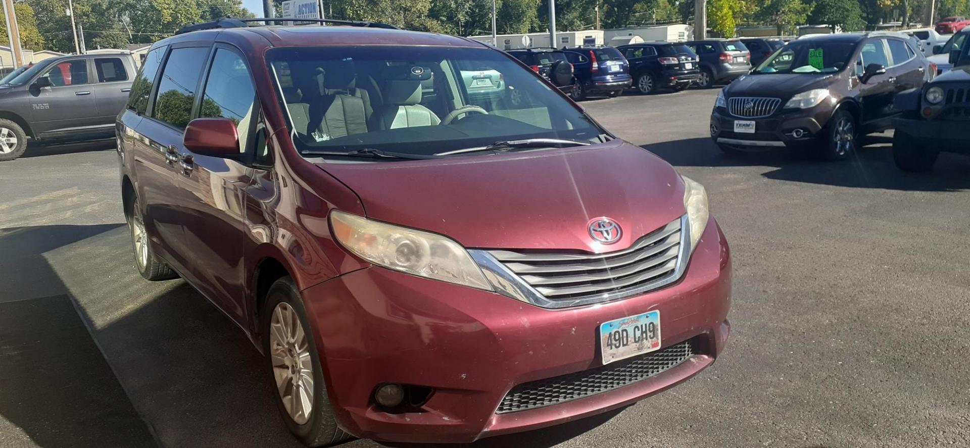 2011 Toyota Sienna Limited AWD 7-Pass V6 (5TDDK3DC4BS) with an 3.5L V6 EFI DOHC 24V engine, 5-Speed Automatic transmission, located at 2015 Cambell Street, Rapid City, SD, 57701, (605) 342-8326, 44.066433, -103.191772 - Photo#3