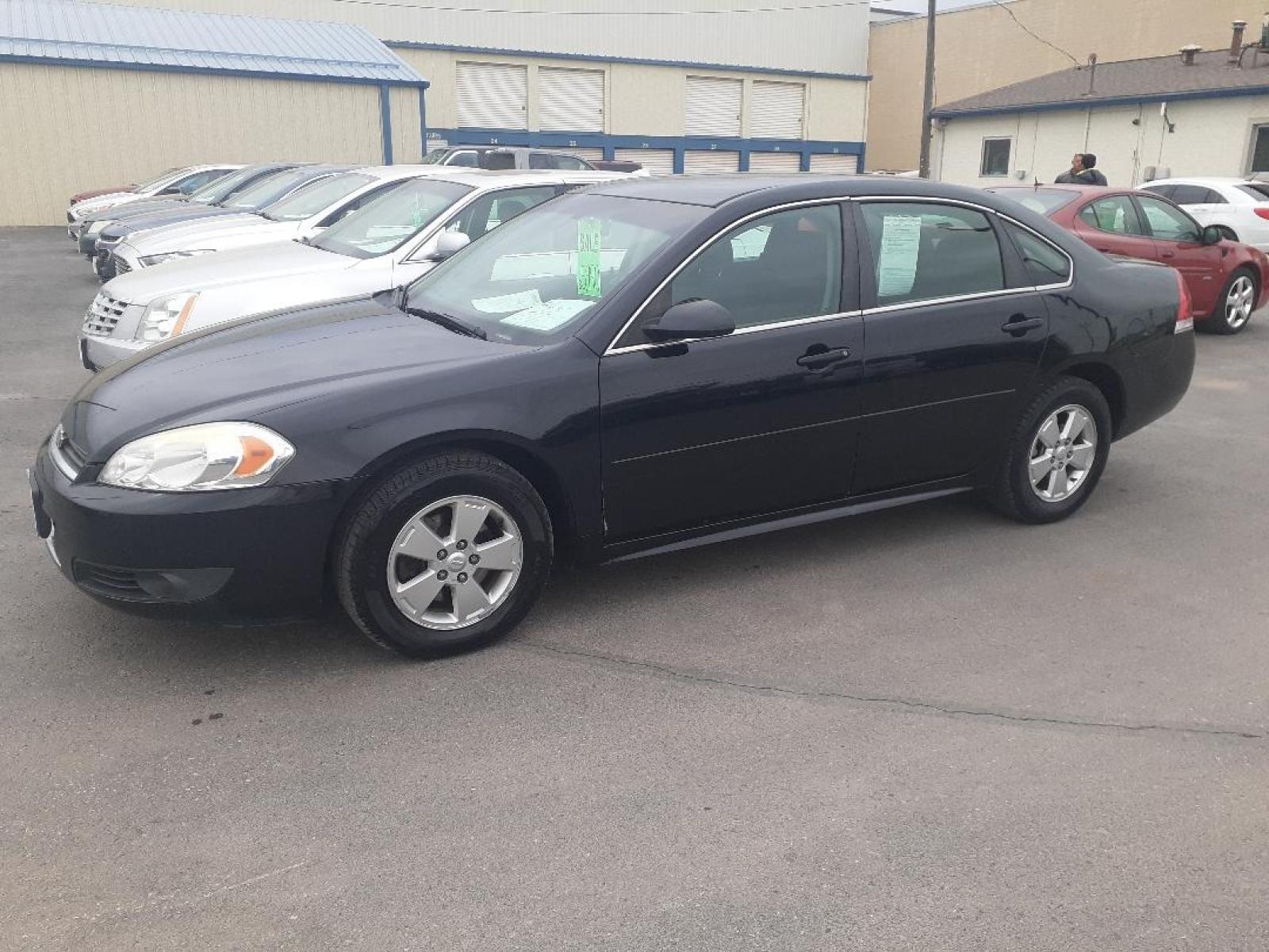 2011 Chevrolet Impala LT (2G1WG5EK3B1) with an 3.5L V6 OHV 16V FFV engine, 4-Speed Automatic transmission, located at 2015 Cambell Street, Rapid City, SD, 57701, (605) 342-8326, 44.066433, -103.191772 - CARFAX AVAILABLE - Photo #3