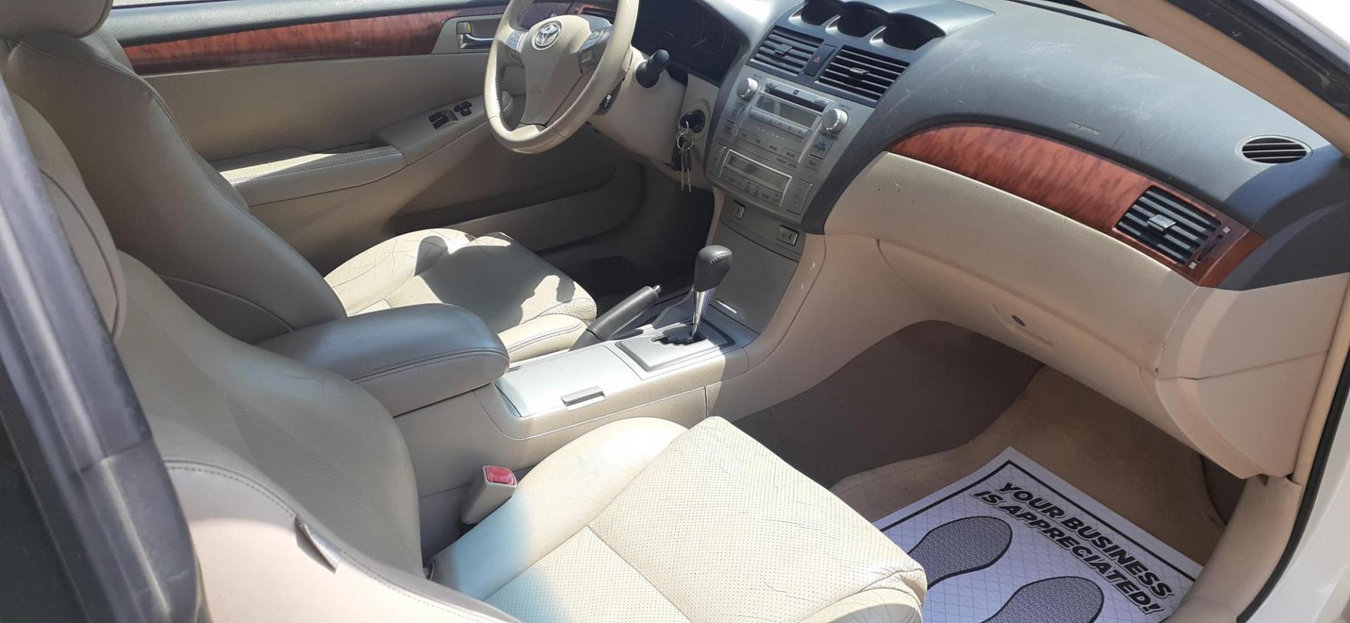 2008 Toyota Camry Solara SE (4T1CA30PX8U) with an 3.3L V6 DOHC 24V engine, located at 2015 Cambell Street, Rapid City, SD, 57701, (605) 342-8326, 44.066433, -103.191772 - CARFAX AVAILABLE - Photo#6