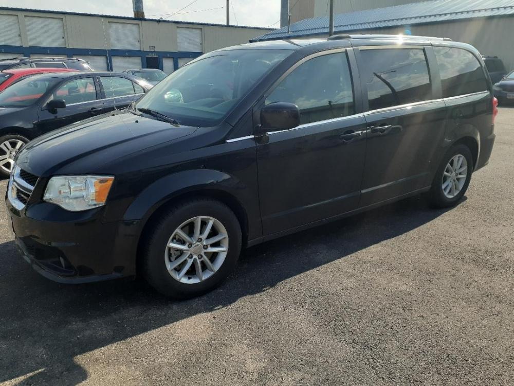 2020 Dodge Grand Caravan SXT (2C4RDGCG5LR) with an 3.6L V6 DOHC 24V engine, 6A transmission, located at 2015 Cambell Street, Rapid City, SD, 57701, (605) 342-8326, 44.066433, -103.191772 - CREDIT UNION FINANCING AVAILABLE WITH APPROVED CREDIT - Photo #0