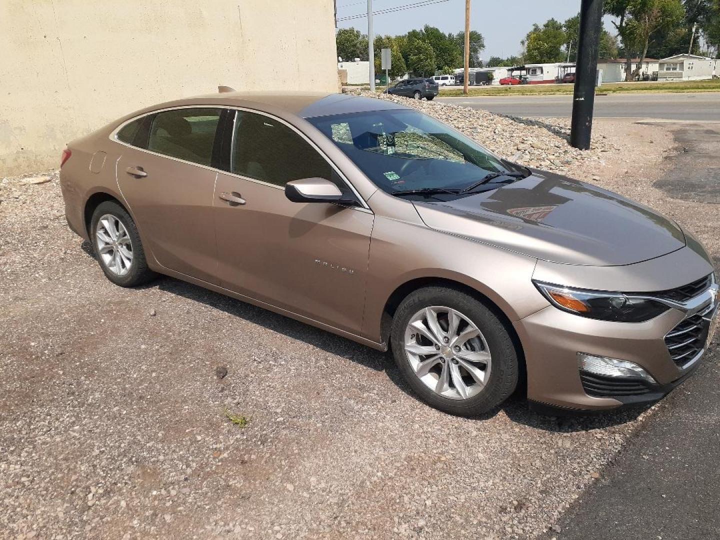 2019 Chevrolet Malibu LT (1G1ZD5ST5KF) with an 1.5L L4 DOHC 16V engine, 6A transmission, located at 2015 Cambell Street, Rapid City, SD, 57701, (605) 342-8326, 44.066433, -103.191772 - Photo#3