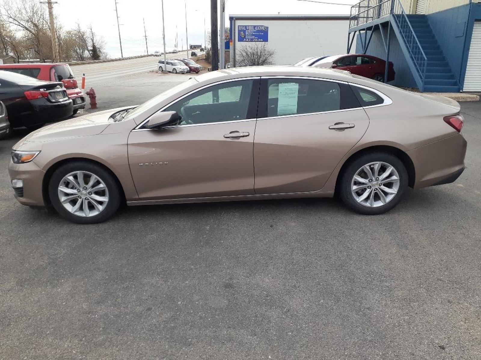 2019 Chevrolet Malibu LT (1G1ZD5ST5KF) with an 1.5L L4 DOHC 16V engine, 6A transmission, located at 2015 Cambell Street, Rapid City, SD, 57701, (605) 342-8326, 44.066433, -103.191772 - CREDIT UNION FINACING AVAILABLE WITH APPROVED CREDIT - Photo #6