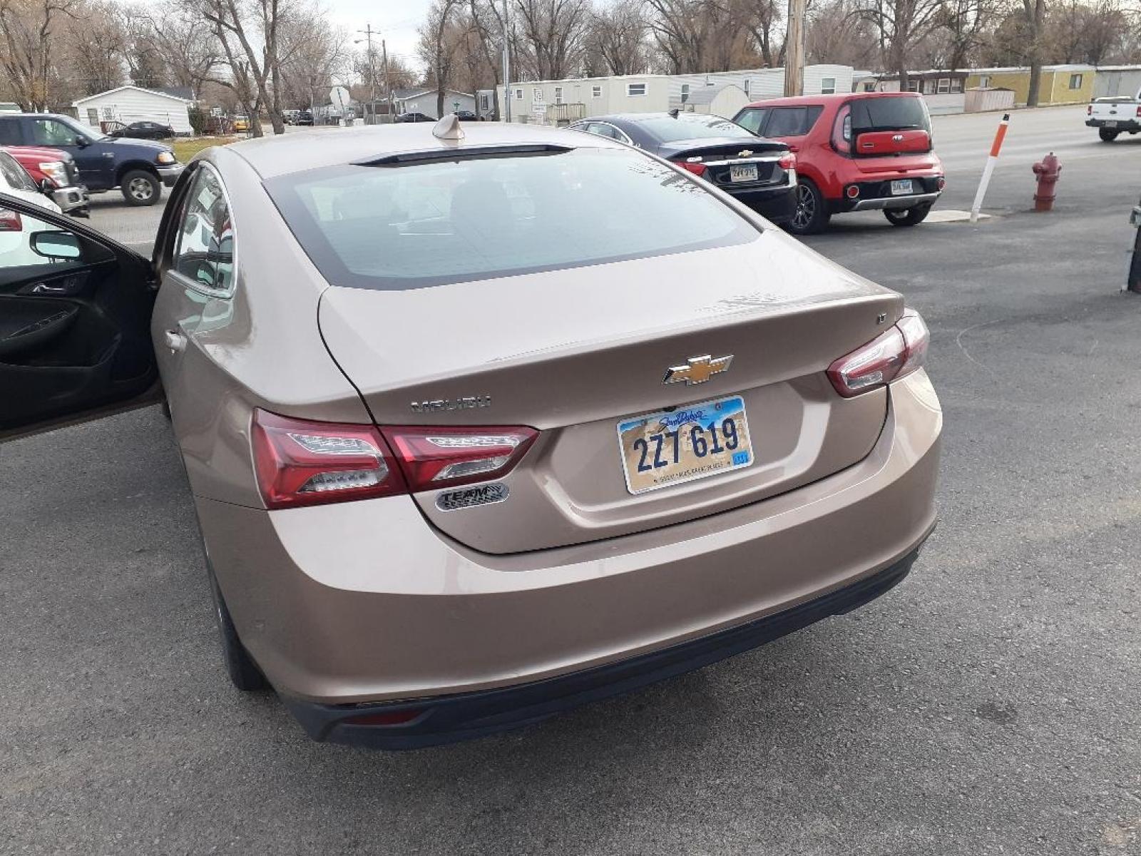 2019 Chevrolet Malibu LT (1G1ZD5ST5KF) with an 1.5L L4 DOHC 16V engine, 6A transmission, located at 2015 Cambell Street, Rapid City, SD, 57701, (605) 342-8326, 44.066433, -103.191772 - CREDIT UNION FINACING AVAILABLE WITH APPROVED CREDIT - Photo #7