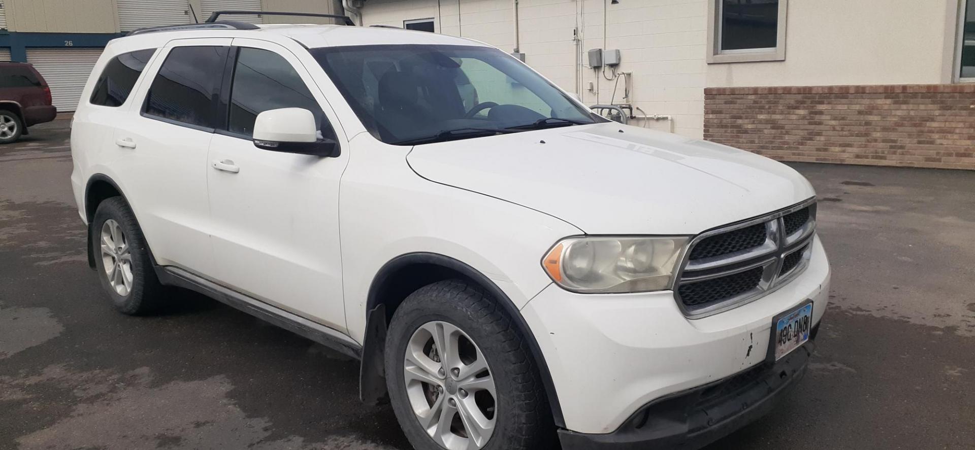 2012 Dodge Durango Crew AWD (1C4RDJDGXCC) with an 3.6L V6 DOHC 24V engine, 5-Speed Automatic transmission, located at 2015 Cambell Street, Rapid City, SD, 57701, (605) 342-8326, 44.066433, -103.191772 - CARFAX AVAILABLE - Photo#3