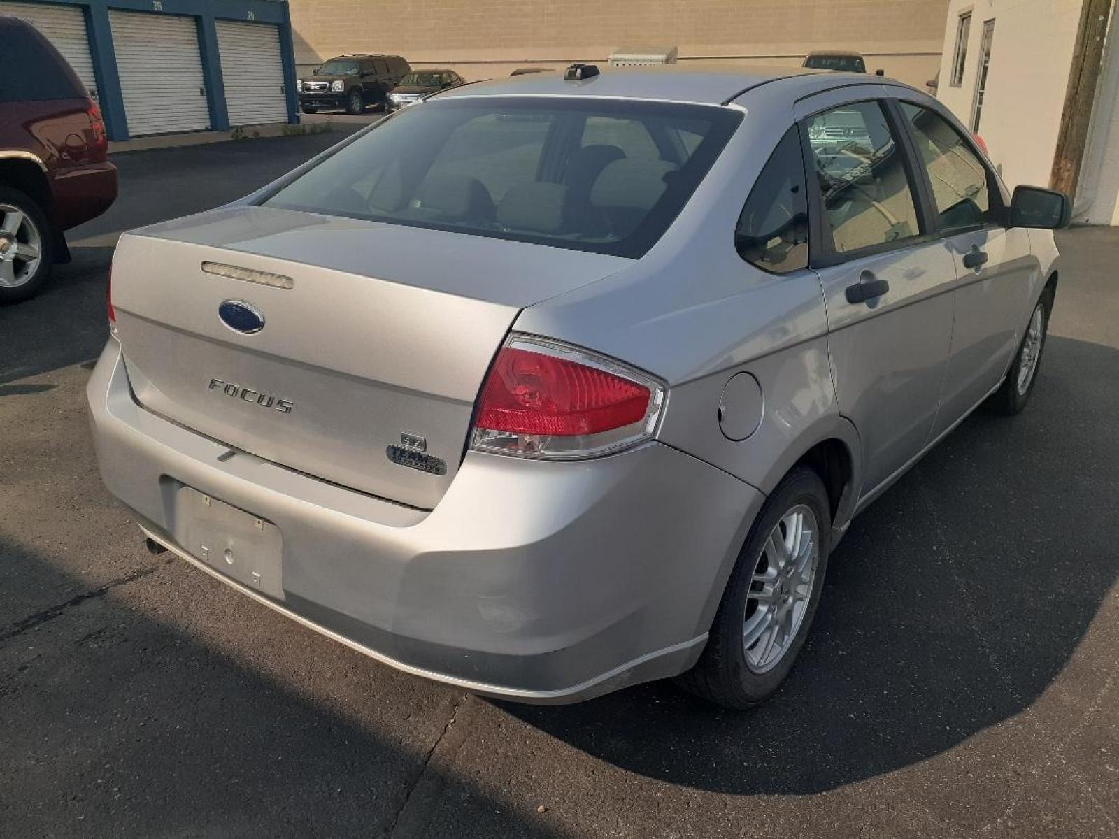 2010 Ford Focus SE Sedan (1FAHP3FN2AW) with an 2.0L L4 DOHC 16V engine, located at 2015 Cambell Street, Rapid City, SD, 57701, (605) 342-8326, 44.066433, -103.191772 - CARFAX AVAILABLE - Photo #3