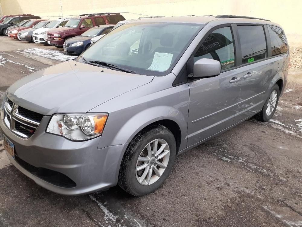 2016 Dodge Grand Caravan SXT (2C4RDGCG8GR) with an 3.6L V6 DOHC 24V engine, 6A transmission, located at 2015 Cambell Street, Rapid City, SD, 57701, (605) 342-8326, 44.066433, -103.191772 - Photo #3