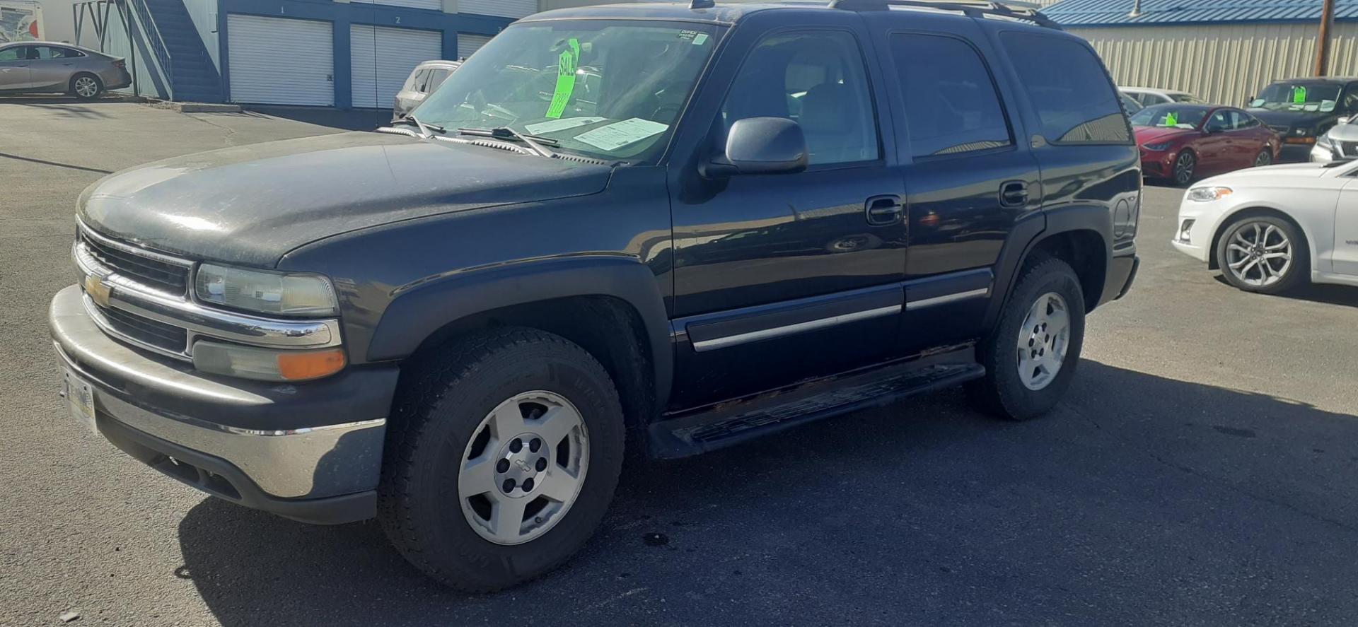 2006 Chevrolet Tahoe 4WD (1GNEK13Z66J) with an 5.3L V8 OHV 16V FFV engine, 4-Speed Automatic Overdrive transmission, located at 2015 Cambell Street, Rapid City, SD, 57701, (605) 342-8326, 44.066433, -103.191772 - CARFAX AVAILABLE - Photo#1