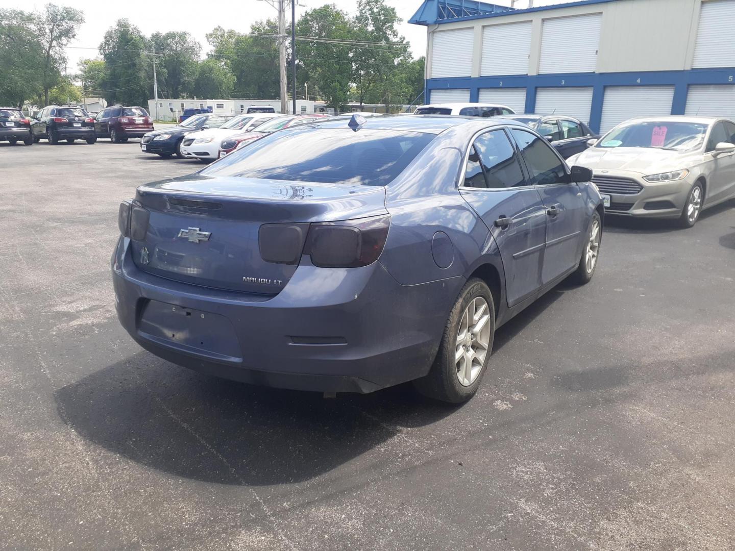 2013 Chevrolet Malibu 1LT (1G11C5SA6DF) with an 2.5L L4 DOHC 16V engine, 6-Speed Automatic transmission, located at 2015 Cambell Street, Rapid City, SD, 57701, (605) 342-8326, 44.066433, -103.191772 - CARFAX AVAILALBE - Photo#3