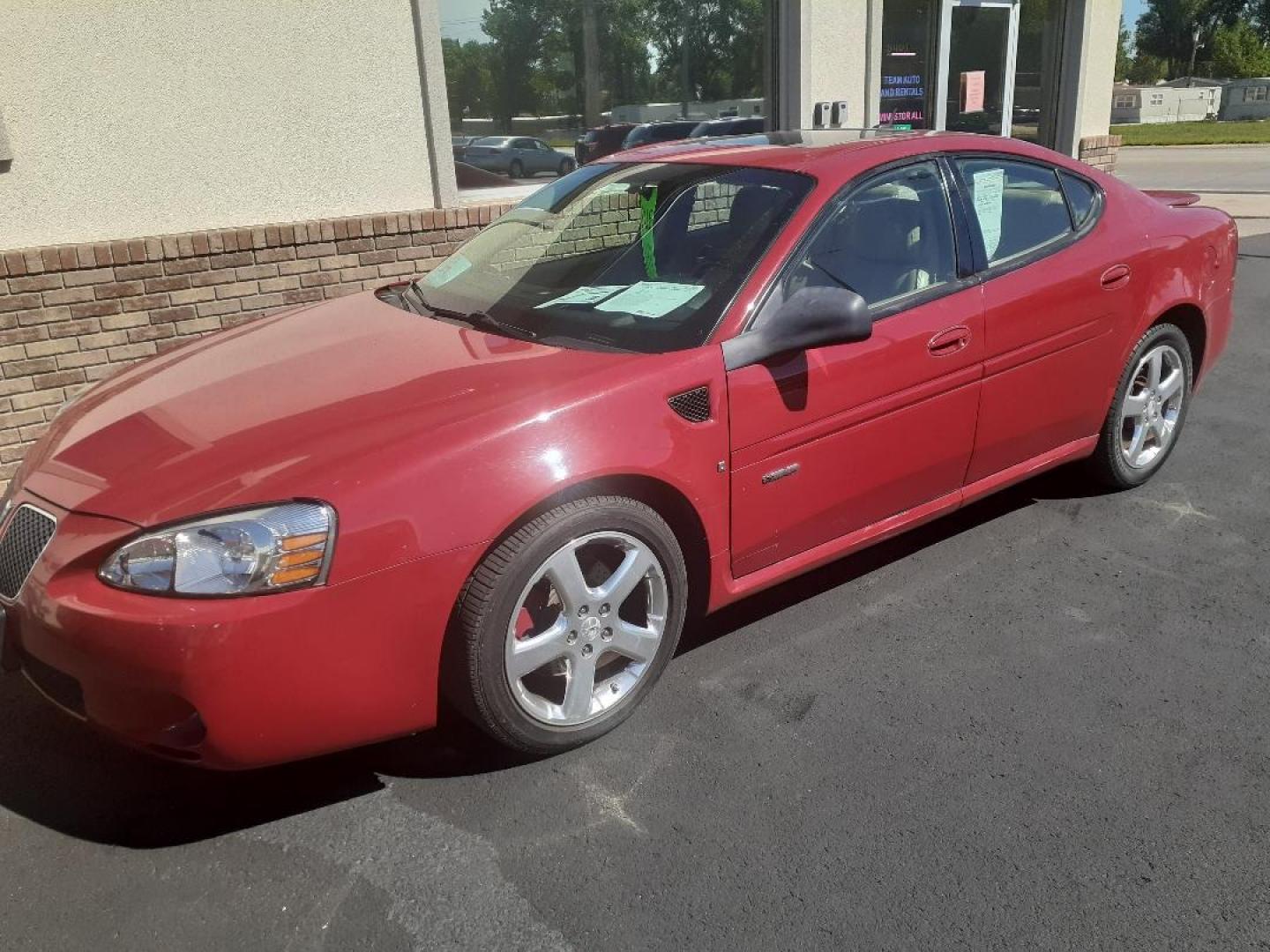 2008 Pontiac Grand Prix GXP Sedan (2G2WC58C581) with an 5.3L V8 OHV 16V engine, 4-Speed Automatic transmission, located at 2015 Cambell Street, Rapid City, SD, 57701, (605) 342-8326, 44.066433, -103.191772 - CARFAX AVAILABLE - Photo#1