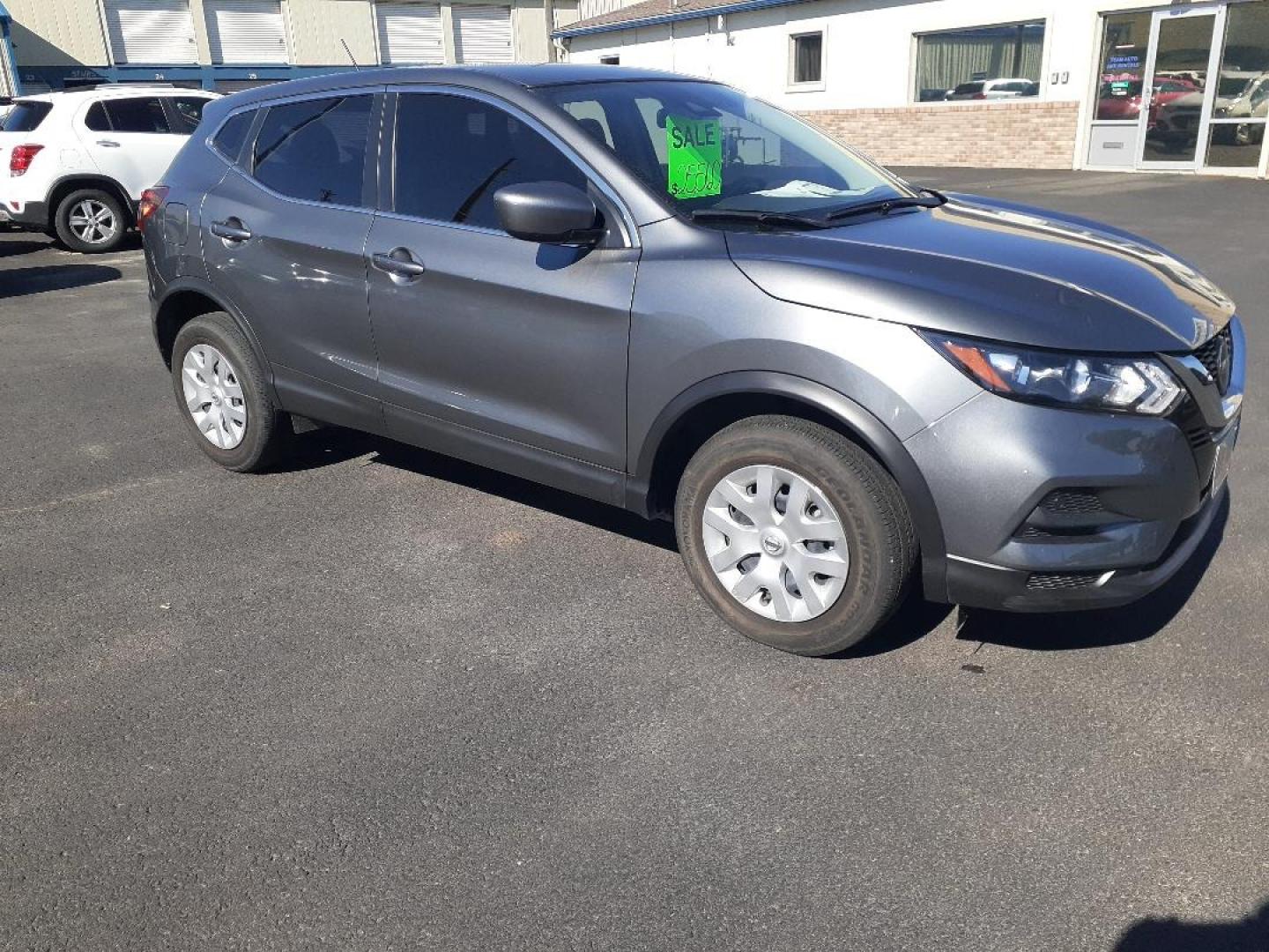 2020 Nissan Rogue Sport S (JN1BJ1CV7LW) with an 2.0L L4 DOHC 16V engine, CVT transmission, located at 2015 Cambell Street, Rapid City, SD, 57701, (605) 342-8326, 44.066433, -103.191772 - Photo#6