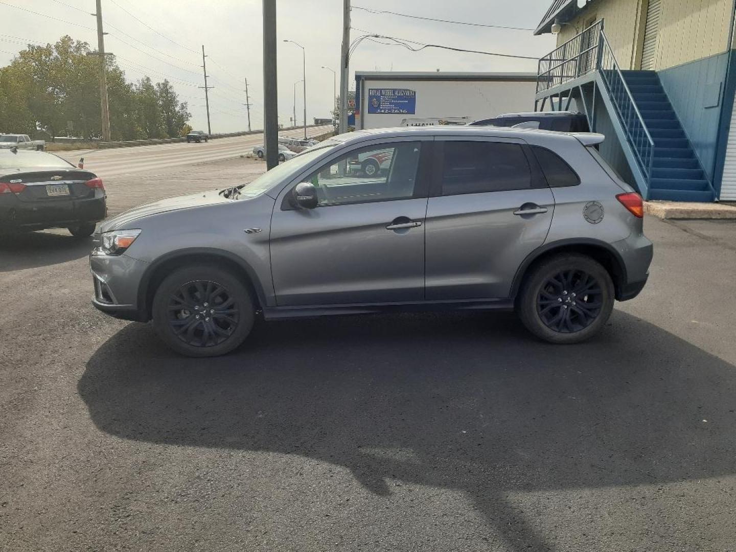 2019 Mitsubishi Outlander Sport 2.0 SE 4WD CVT (JA4AR3AU3KU) with an 2.0L L4 DOHC 16V engine, CVT transmission, located at 2015 Cambell Street, Rapid City, SD, 57701, (605) 342-8326, 44.066433, -103.191772 - CARFAX AVAILABLE LOCAL CREDIT UNION FINANCING AVAILABLE - Photo#5