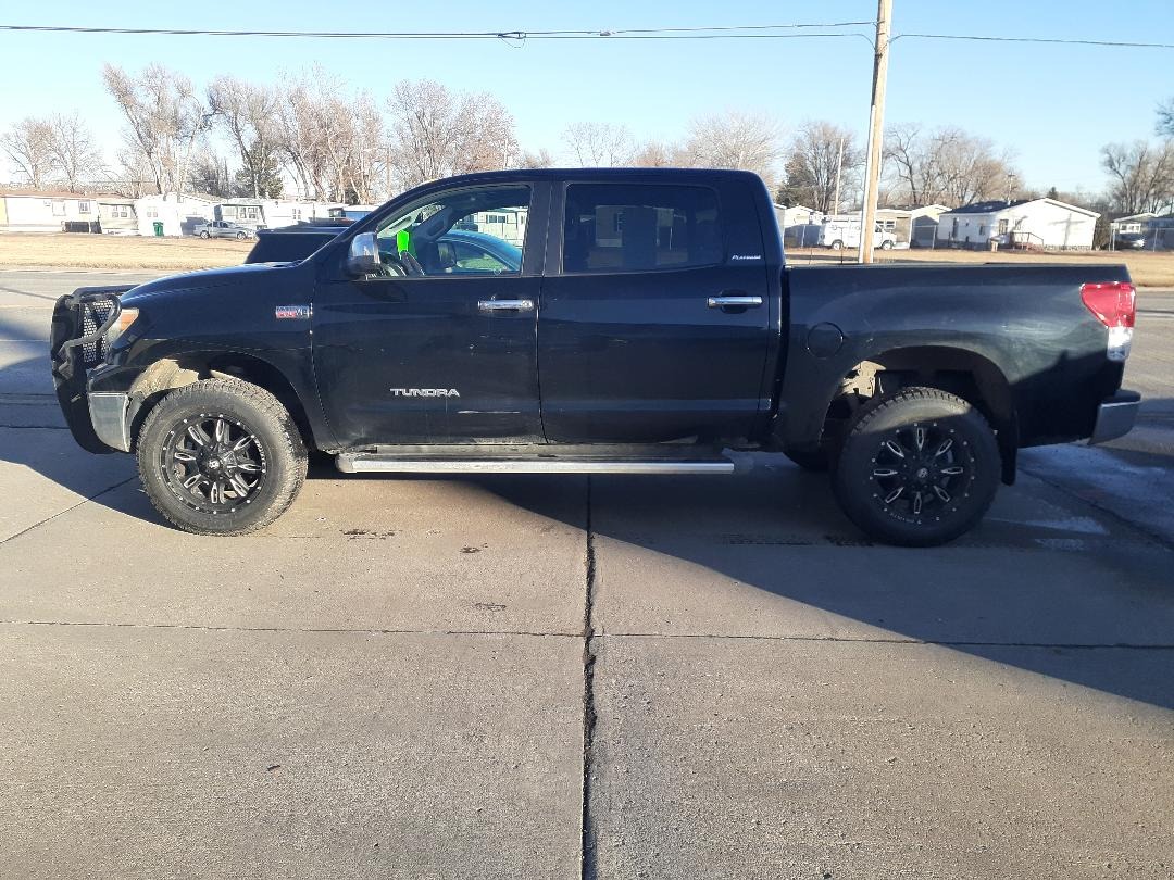 photo of 2010 Toyota Tundra Limited 5.7L CrewMax 4WD