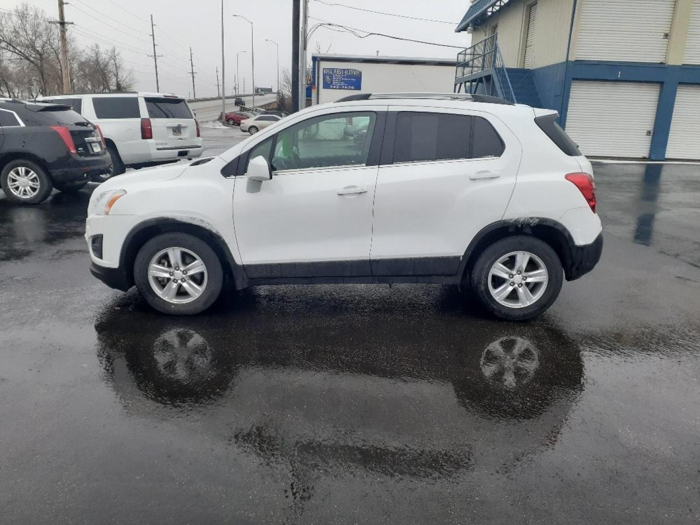 2016 Chevrolet Trax LT FWD (3GNCJLSB4GL) with an 1.4L L4 DOHC 16V engine, 6A transmission, located at 2015 Cambell Street, Rapid City, SD, 57701, (605) 342-8326, 44.066433, -103.191772 - Photo#0