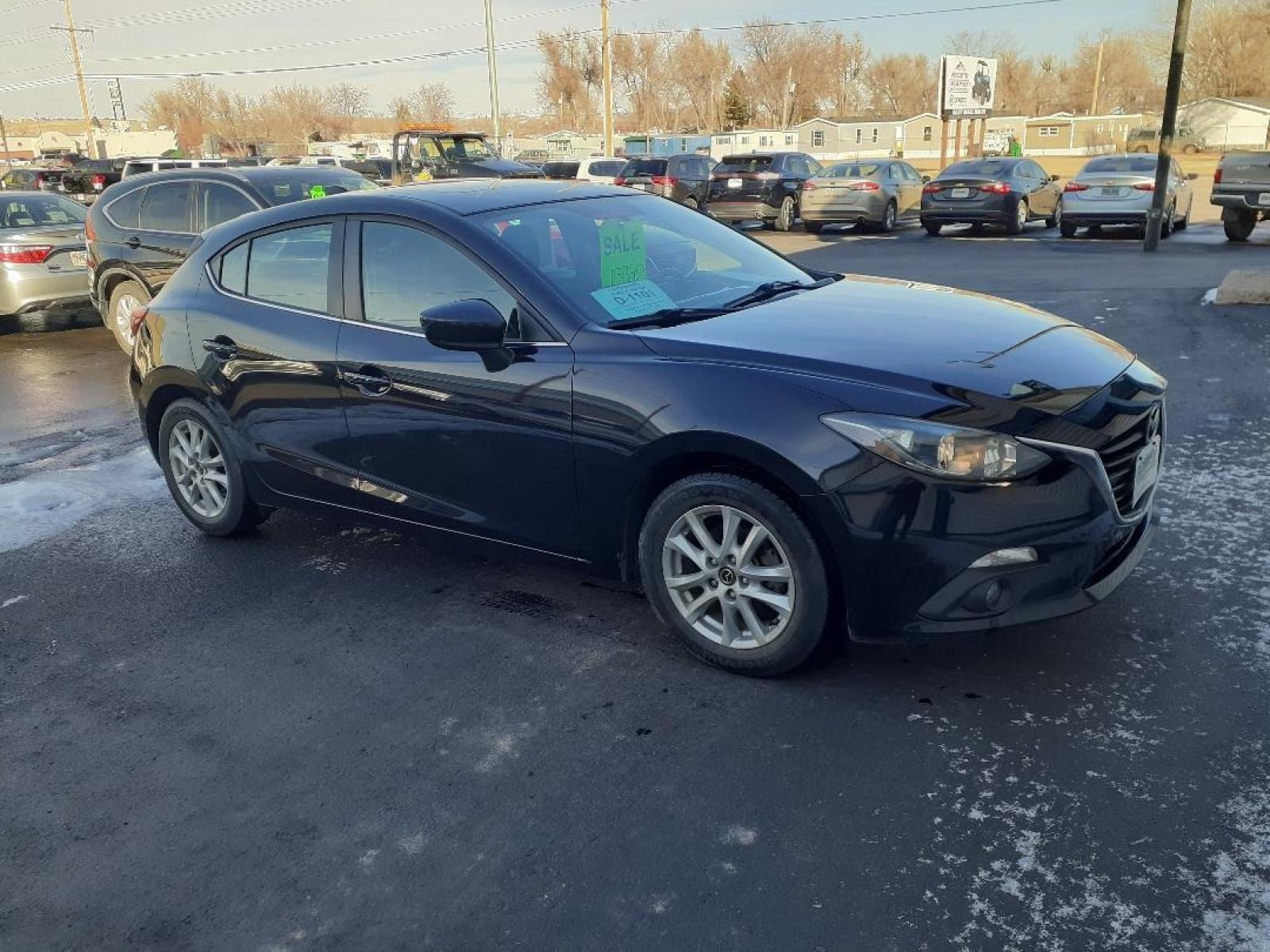 2015 Mazda MAZDA3 i Grand Touring AT 5-Door (JM1BM1M71F1) with an 2.0L L4 DOHC 16V engine, 6-Speed Automatic transmission, located at 2015 Cambell Street, Rapid City, SD, 57701, (605) 342-8326, 44.066433, -103.191772 - CARFAX AVAILABLE - Photo #5