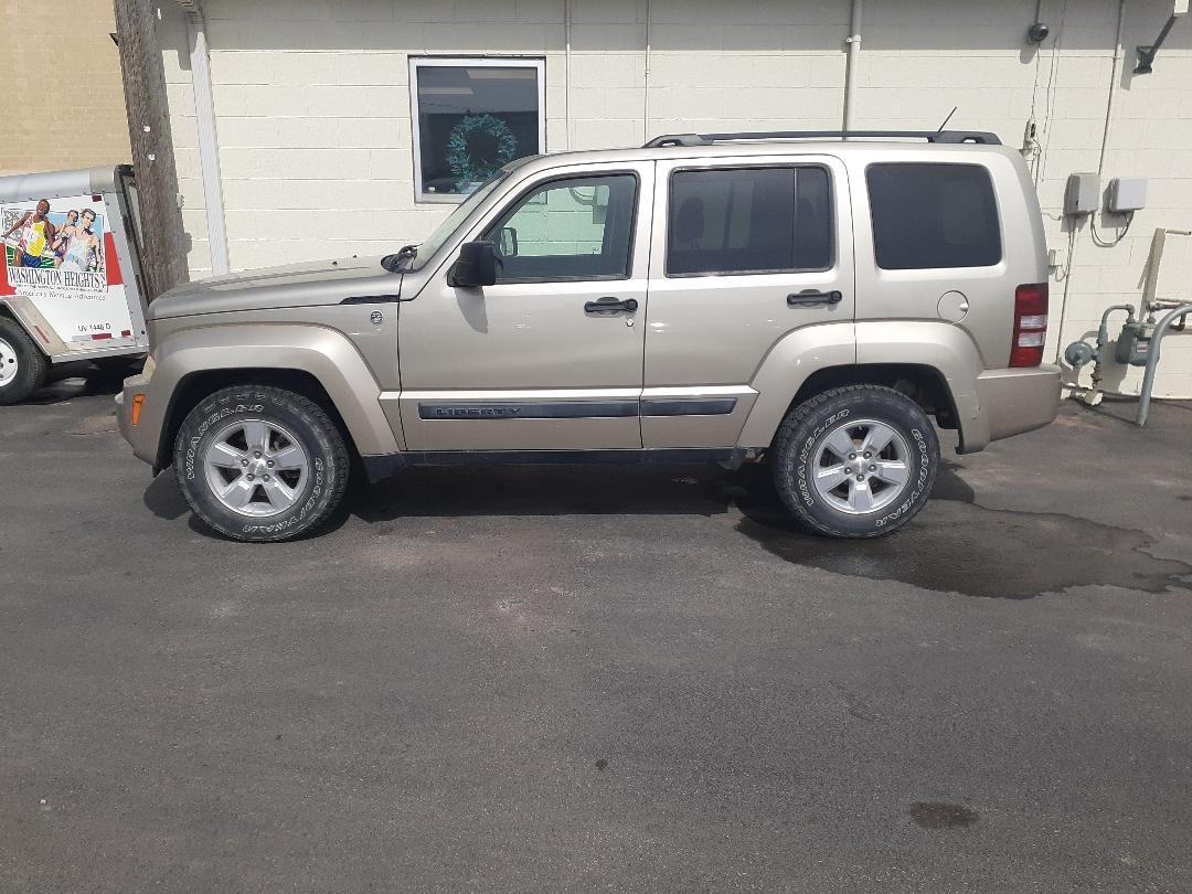 photo of 2010 Jeep Liberty Sport 4WD