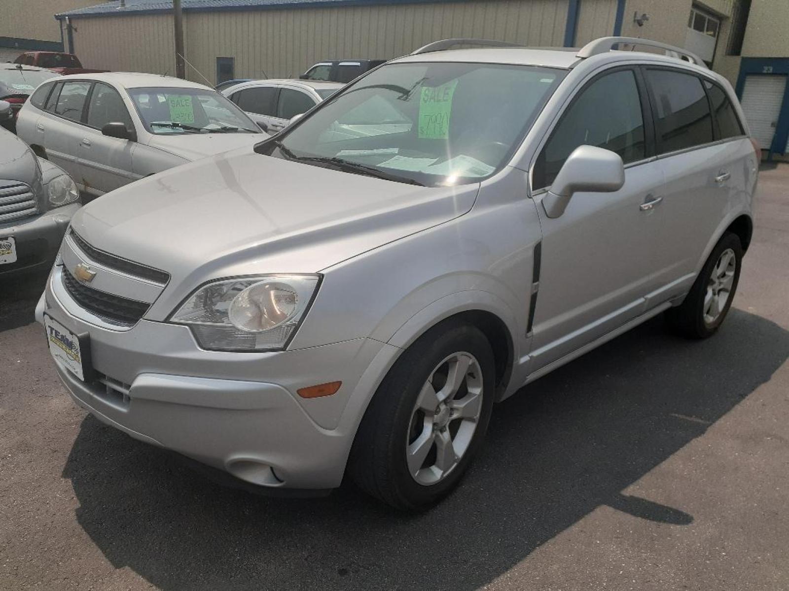 2013 Chevrolet Captiva Sport LTZ FWD (3GNAL4EK4DS) with an 2.4L L4 DOHC 16V FFV engine, 6-Speed Automatic transmission, located at 2015 Cambell Street, Rapid City, SD, 57701, (605) 342-8326, 44.066433, -103.191772 - CARFAX AVAILABLE - Photo #5