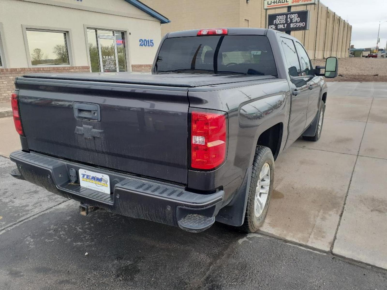 2014 Chevrolet Silverado 1500 1LT Crew Cab 4WD (3GCUKRECXEG) with an 5.3L V8 OHV 16V engine, 6-Speed Automatic transmission, located at 2015 Cambell Street, Rapid City, SD, 57701, (605) 342-8326, 44.066433, -103.191772 - CARFAX AVAILABLE - Photo #3