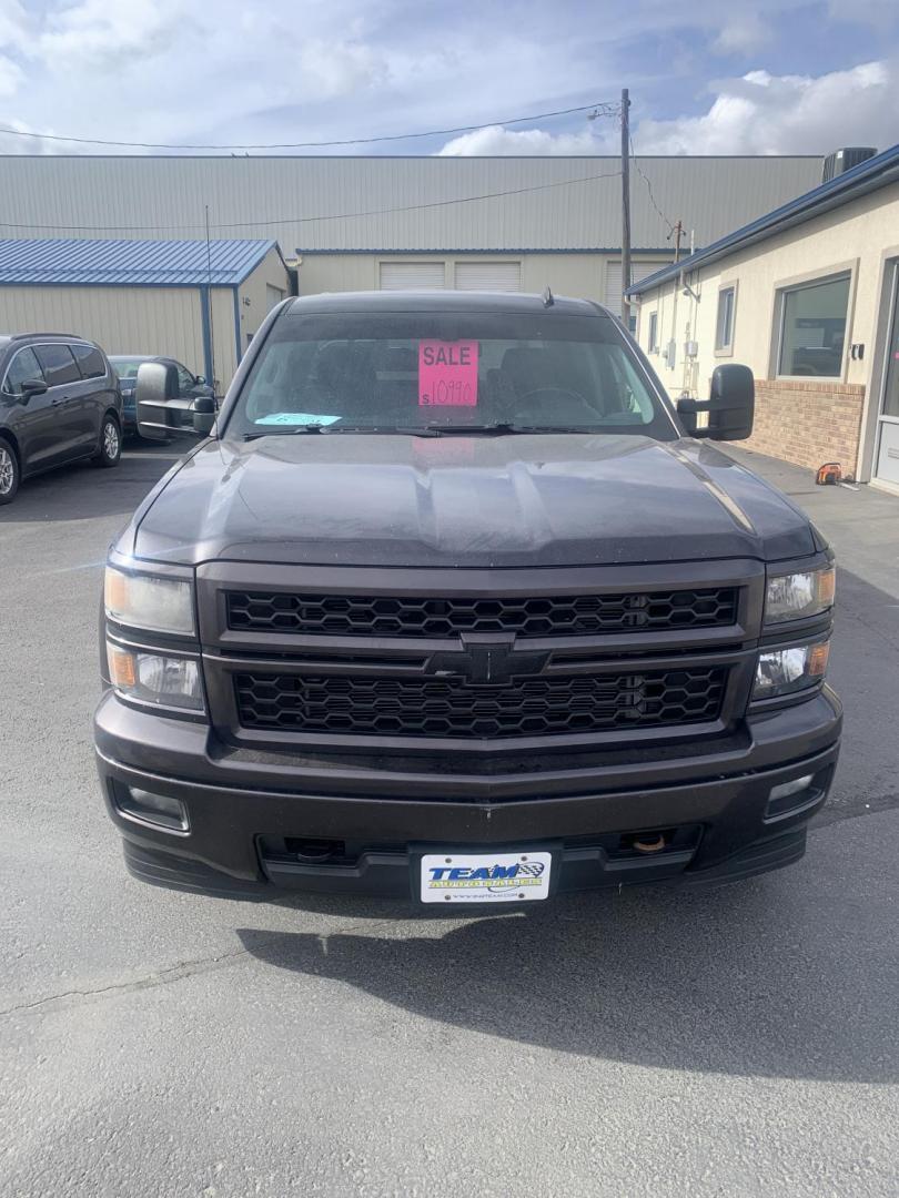 2014 Chevrolet Silverado 1500 1LT Crew Cab 4WD (3GCUKRECXEG) with an 5.3L V8 OHV 16V engine, 6-Speed Automatic transmission, located at 2015 Cambell Street, Rapid City, SD, 57701, (605) 342-8326, 44.066433, -103.191772 - Photo#1