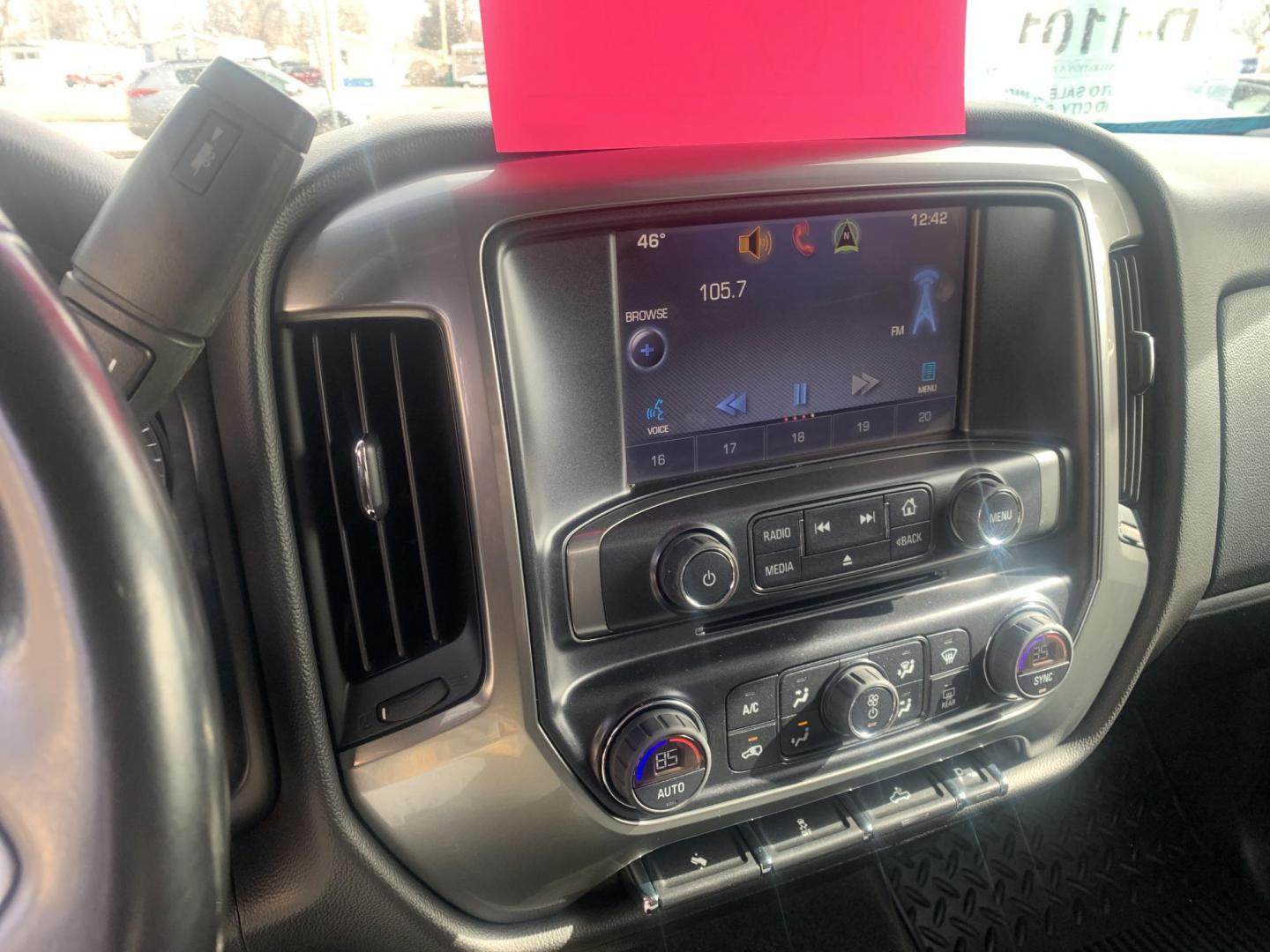 2014 Chevrolet Silverado 1500 1LT Crew Cab 4WD (3GCUKRECXEG) with an 5.3L V8 OHV 16V engine, 6-Speed Automatic transmission, located at 2015 Cambell Street, Rapid City, SD, 57701, (605) 342-8326, 44.066433, -103.191772 - Photo#6