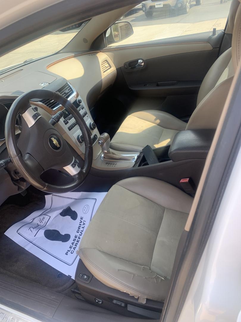 2010 Chevrolet Malibu 2LT (1G1ZD5E76AF) with an 3.6L V6 DOHC 24V engine, 6-Speed Automatic transmission, located at 2015 Cambell Street, Rapid City, SD, 57701, (605) 342-8326, 44.066433, -103.191772 - CARFAX AVAILABLE FRESH TRADE CASH ONLY- Photo#4