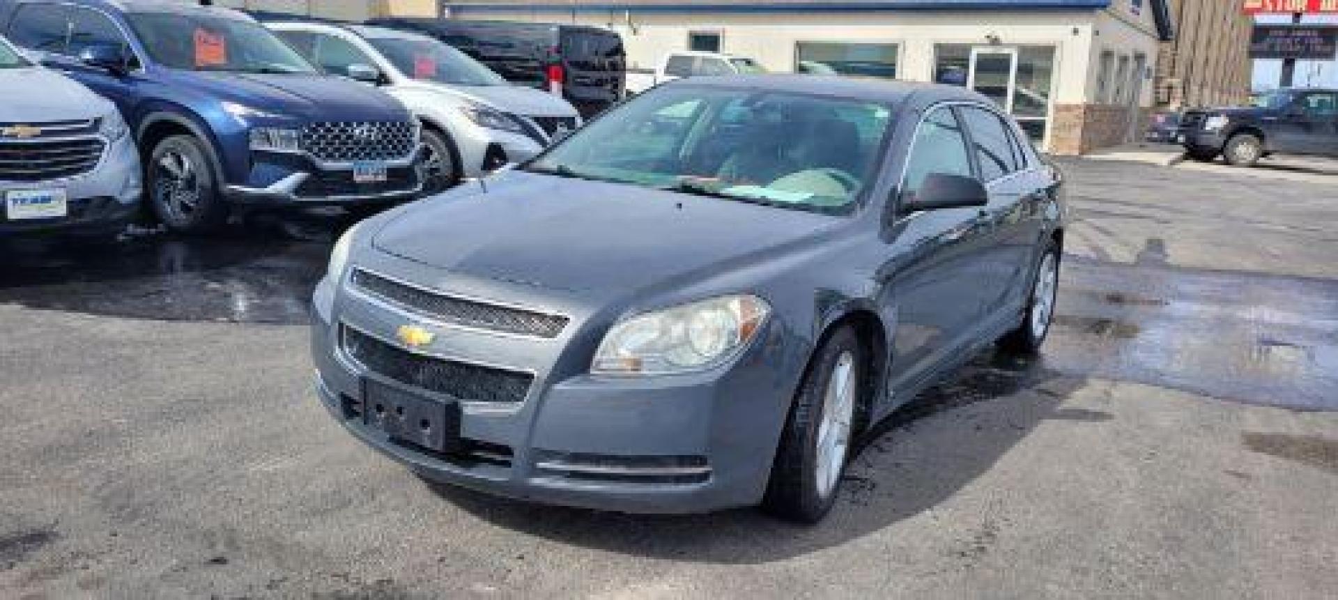 2009 Gray Chevrolet Malibu LS (1G1ZG57B69F) with an 2.4L L4 DOHC 16V engine, 4-Speed Automatic Overdrive transmission, located at 2015 Cambell Street, Rapid City, SD, 57701, (605) 342-8326, 44.066433, -103.191772 - CARFAX AVAILABLE FRESH TRADE CASH ONLY - Photo#1
