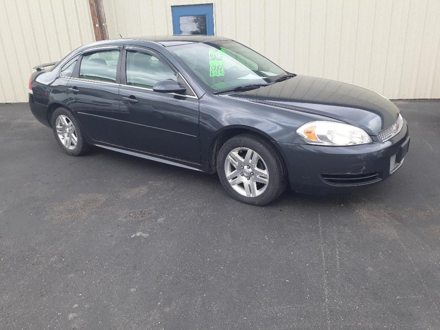 2013 Chevrolet Impala LT (2G1WB5E38D1) with an 3.6L V6 DOHC 16V FFV engine, 6-Speed Automatic transmission, located at 2015 Cambell Street, Rapid City, SD, 57701, (605) 342-8326, 44.066433, -103.191772 - CARFAX AVAILABLE - Photo#5