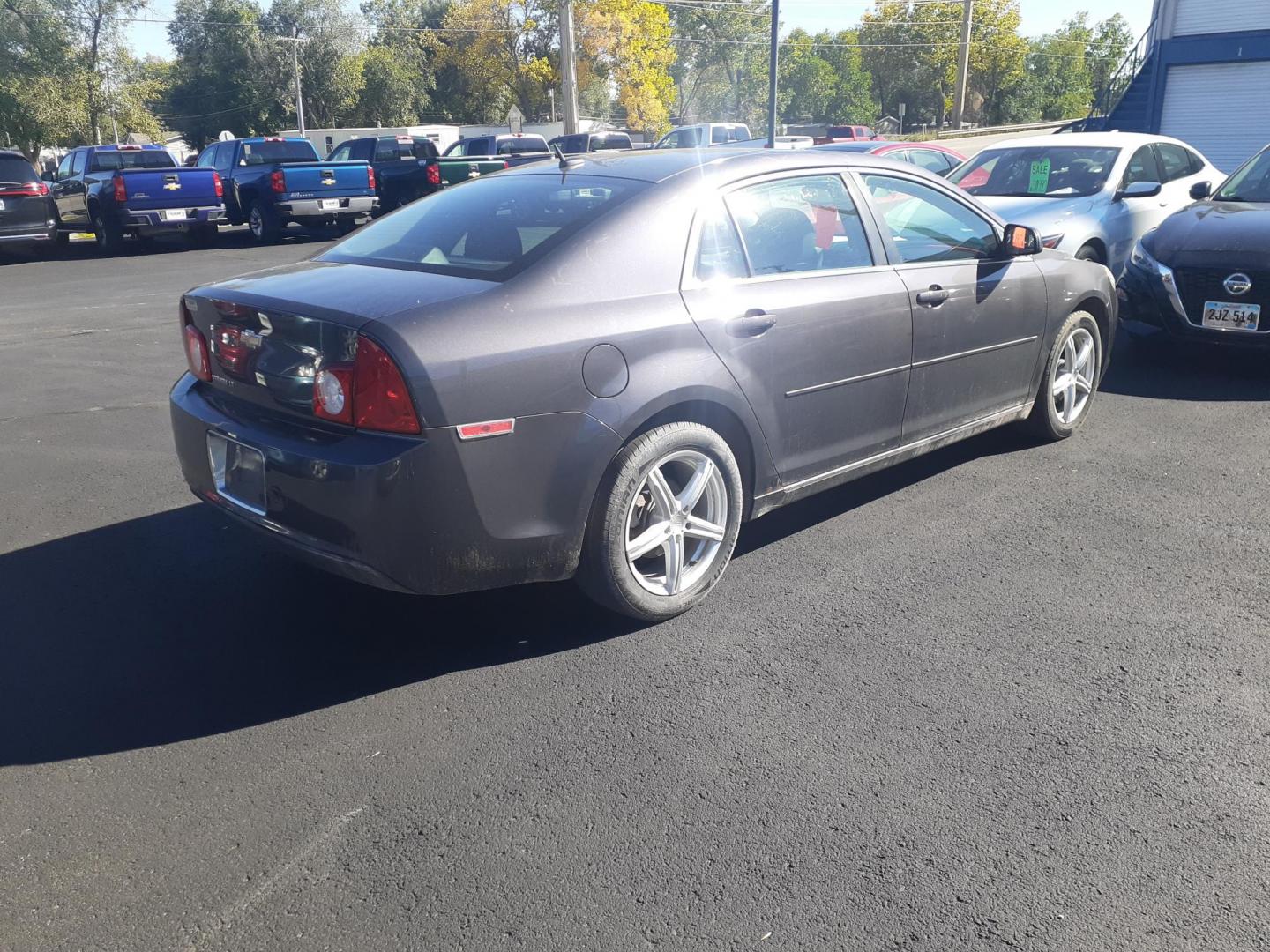 2011 Chevrolet Malibu 1LT (1G1ZC5E13BF) with an 2.4L L4 DOHC 16V engine, 4-Speed Automatic transmission, located at 2015 Cambell Street, Rapid City, SD, 57701, (605) 342-8326, 44.066433, -103.191772 - CARFAX AVAILABLE - Photo#2