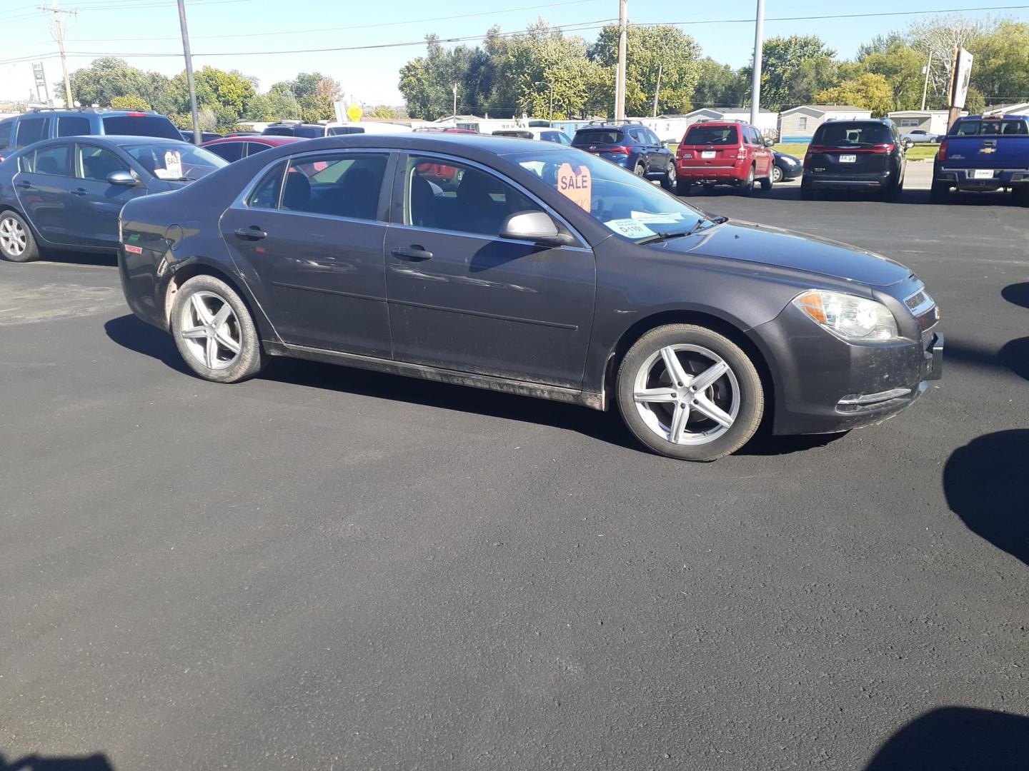 2011 Chevrolet Malibu 1LT (1G1ZC5E13BF) with an 2.4L L4 DOHC 16V engine, 4-Speed Automatic transmission, located at 2015 Cambell Street, Rapid City, SD, 57701, (605) 342-8326, 44.066433, -103.191772 - CARFAX AVAILABLE - Photo#3