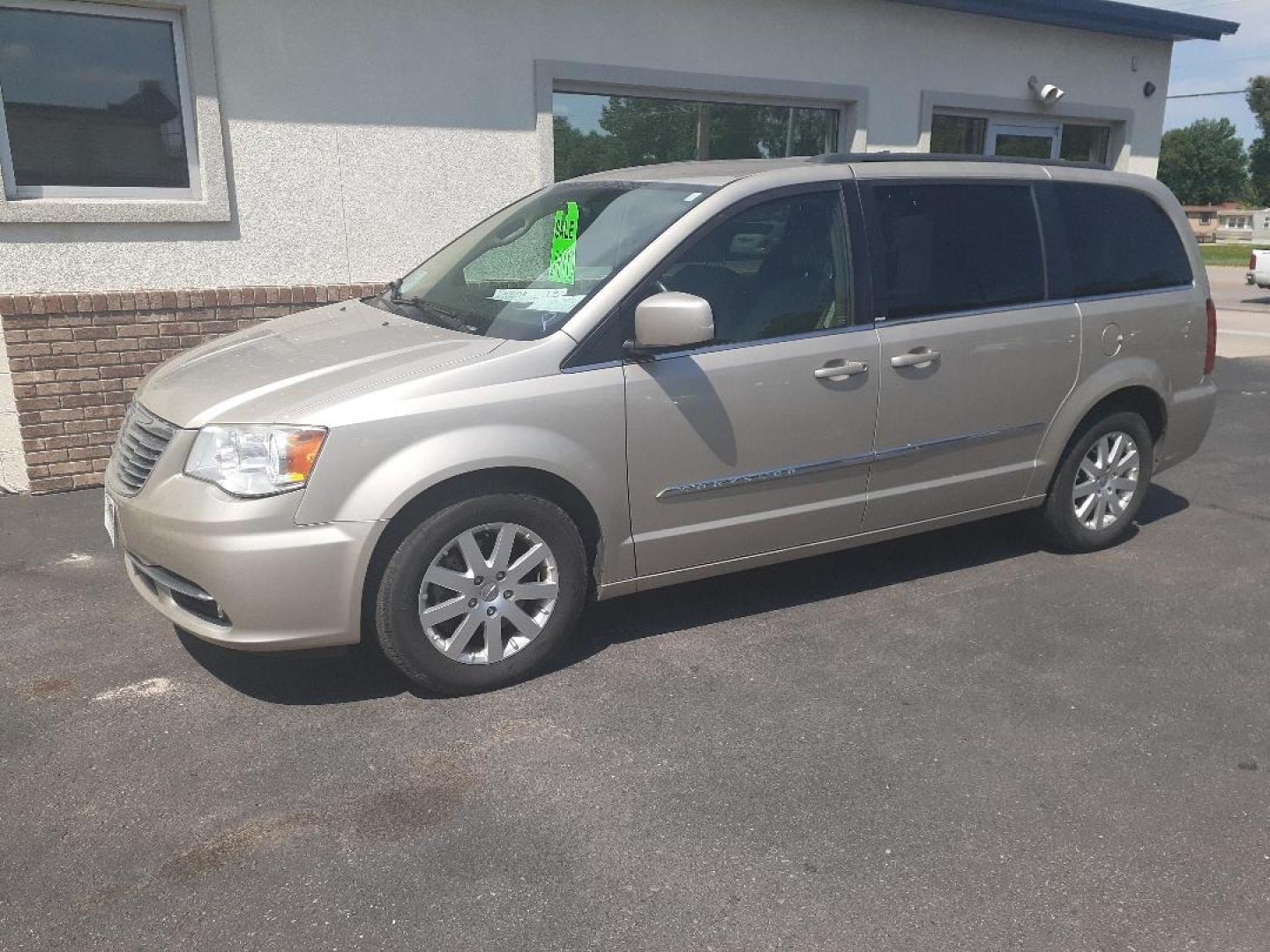 2014 Chrysler Town & Country Touring (2C4RC1BG8ER) with an 3.6L V6 DOHC 24V engine, 6-Speed Automatic transmission, located at 2015 Cambell Street, Rapid City, SD, 57701, (605) 342-8326, 44.066433, -103.191772 - Photo#1