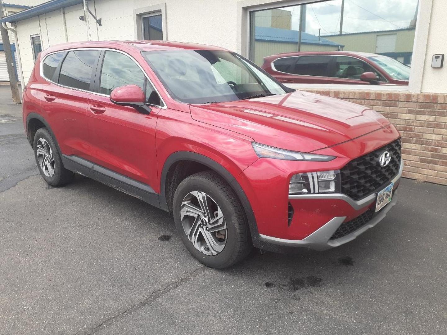 2021 Hyundai Santa Fe SE AWD (5NMS1DAJ1MH) with an 2.5L L4 DOHC 16V engine, 6A transmission, located at 2015 Cambell Street, Rapid City, SD, 57701, (605) 342-8326, 44.066433, -103.191772 - Photo#0