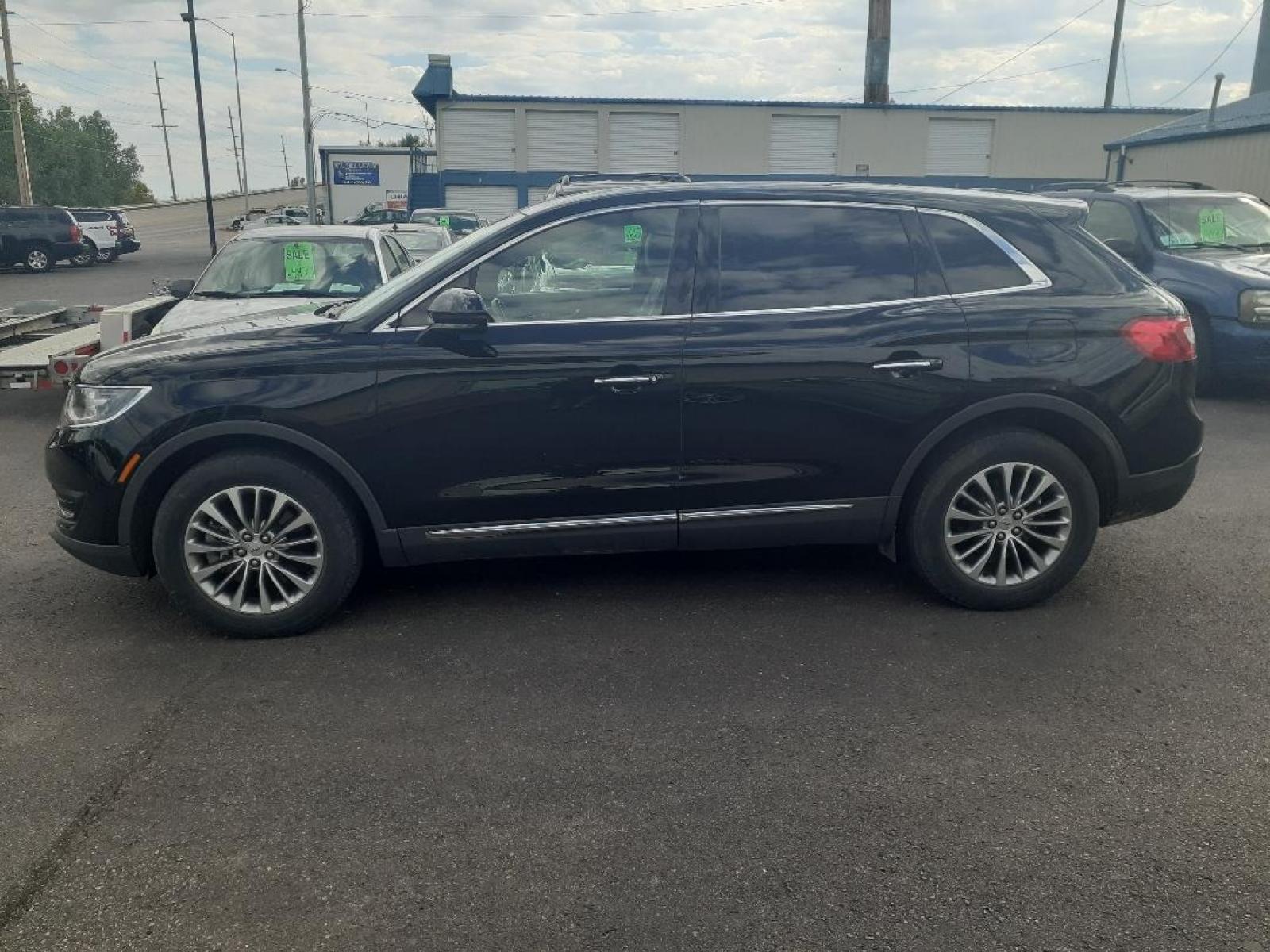 2017 Lincoln MKX Select AWD (2LMPJ8KR1HB) with an 3.7L V6 DOHC 24V engine, 6A transmission, located at 2015 Cambell Street, Rapid City, SD, 57701, (605) 342-8326, 44.066433, -103.191772 - CARFAX AVAILABLE - Photo #0