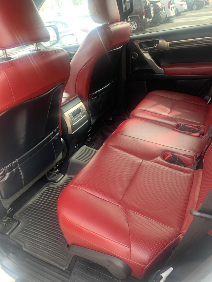 2021 Lexus GX 460 Luxury (JTJGM7BX6M5) with an 4.6L V8 DOHC 32V engine, 6A transmission, located at 2015 Cambell Street, Rapid City, SD, 57701, (605) 342-8326, 44.066433, -103.191772 - CARFAX AVAILABLE - Photo#6