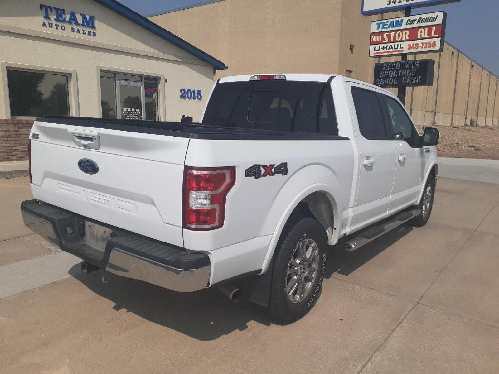 2019 Ford F-150 Lariat SuperCrew 5.5-ft. Bed 4WD (1FTEW1E53KK) with an 5.0L V8 OHV 32V engine, 6A transmission, located at 2015 Cambell Street, Rapid City, SD, 57701, (605) 342-8326, 44.066433, -103.191772 - CARFAX AVAILABLE - Photo #4