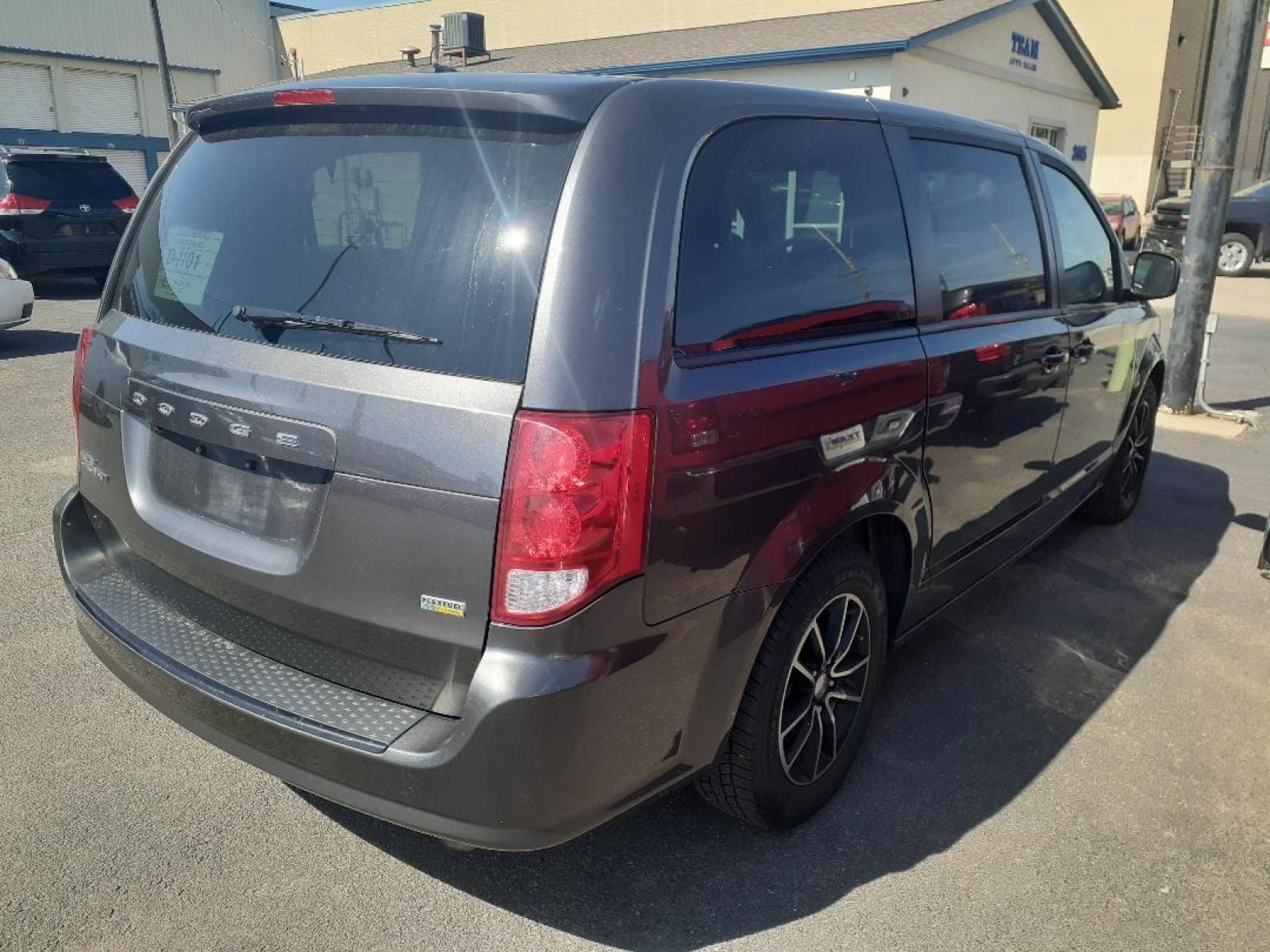 2018 Dodge Grand Caravan SE (2C4RDGBG4JR) with an 3.6L V6 DOHC 24V engine, 6A transmission, located at 2015 Cambell Street, Rapid City, SD, 57701, (605) 342-8326, 44.066433, -103.191772 - Carfax available - Photo #2