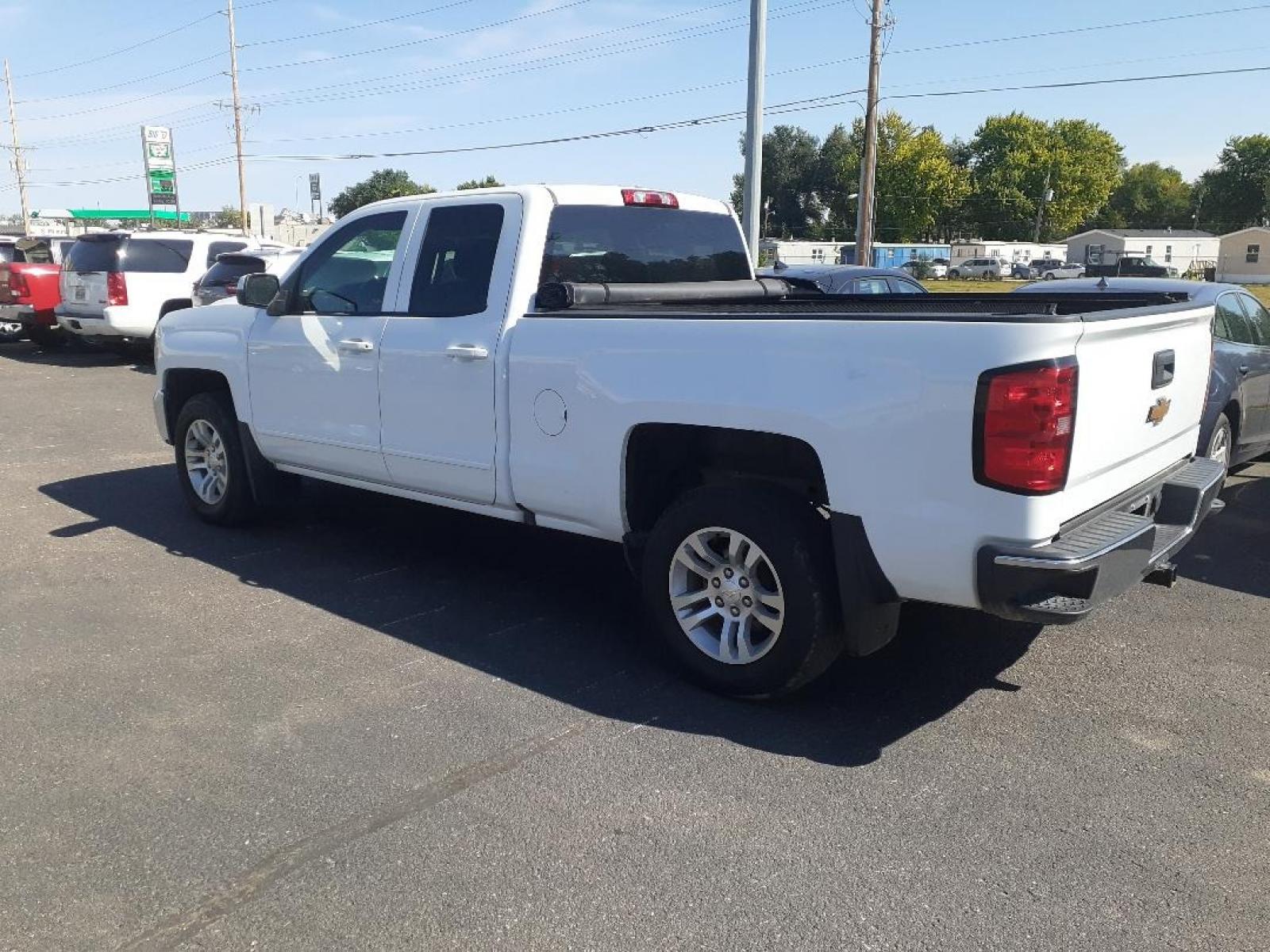 2019 Chevrolet Silverado 1500 Work Truck Double Cab 4WD (2GCVKPEC6K1) with an 5.3L V8 OHV 16V engine, 6A transmission, located at 2015 Cambell Street, Rapid City, SD, 57701, (605) 342-8326, 44.066433, -103.191772 - CARFAX AVAILABLE - Photo #2