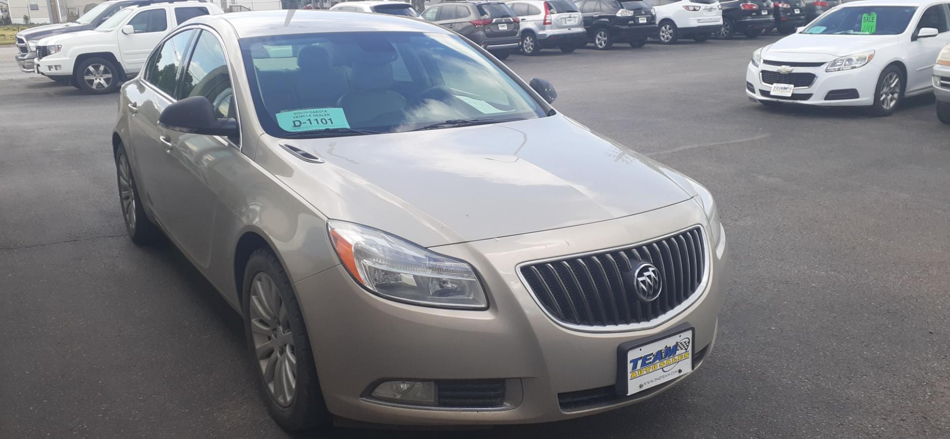 2012 Buick Regal (2G4GR5EK0C9) , located at 2015 Cambell Street, Rapid City, SD, 57701, (605) 342-8326, 44.066433, -103.191772 - CARFAX AVAILABLE - Photo#4