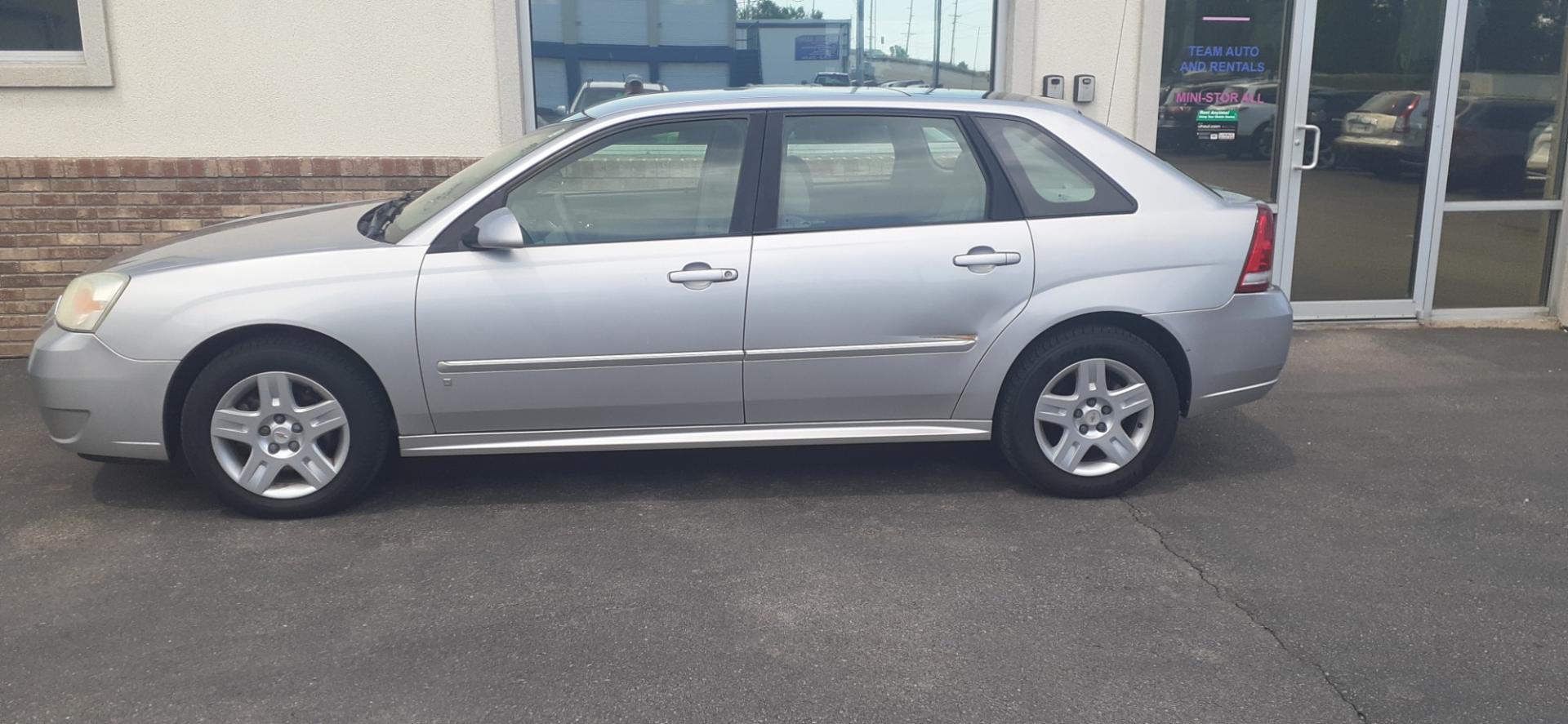 2006 Chevrolet Malibu MAXX LT (1G1ZT61866F) with an 3.5L V6 OHV 12V engine, 4-Speed Automatic Overdrive transmission, located at 2015 Cambell Street, Rapid City, SD, 57701, (605) 342-8326, 44.066433, -103.191772 - CARFAX AVAILABLE - Photo#0