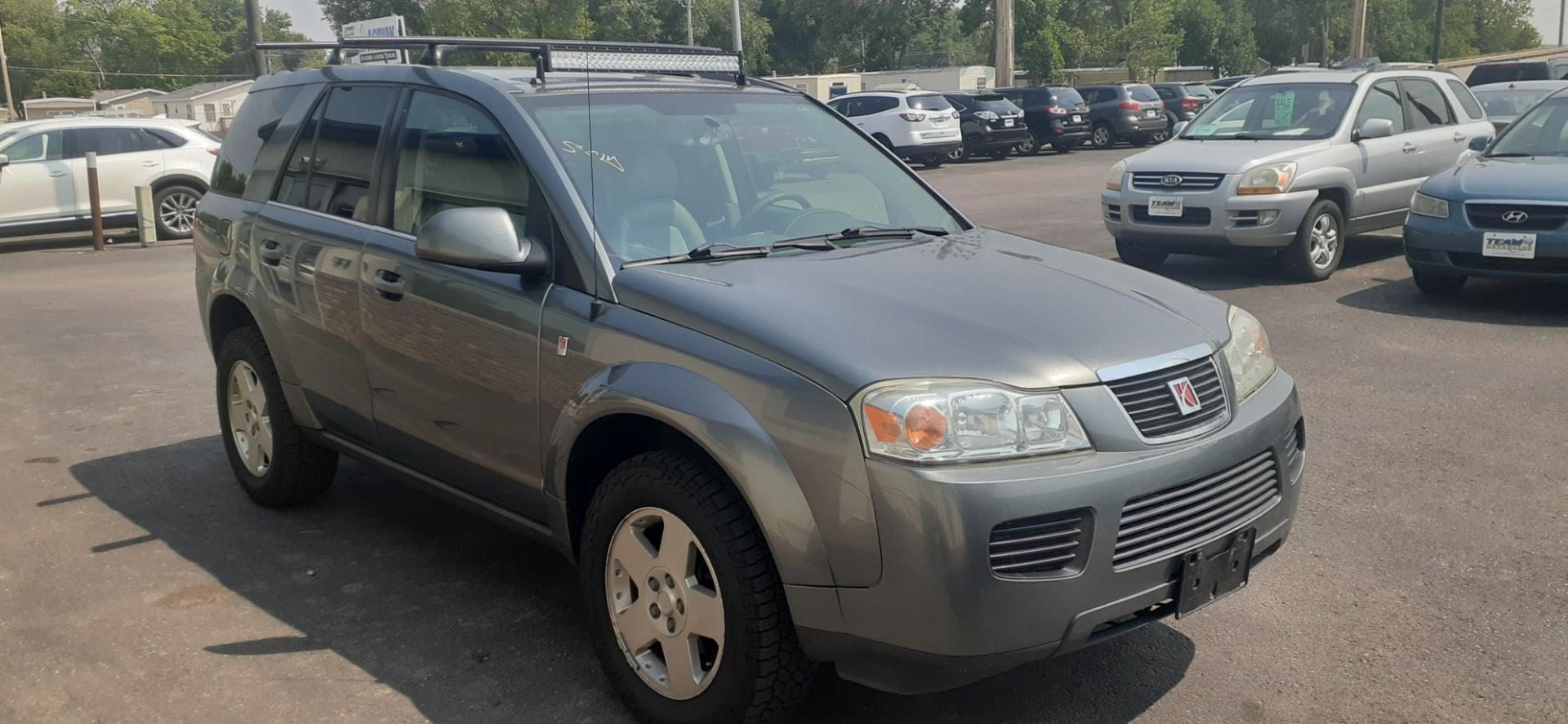 2007 Saturn Vue AWD V6 (5GZCZ63487S) with an 3.5L V6 SOHC 24V engine, 5-Speed Automatic Overdrive transmission, located at 2015 Cambell Street, Rapid City, SD, 57701, (605) 342-8326, 44.066433, -103.191772 - Photo#4