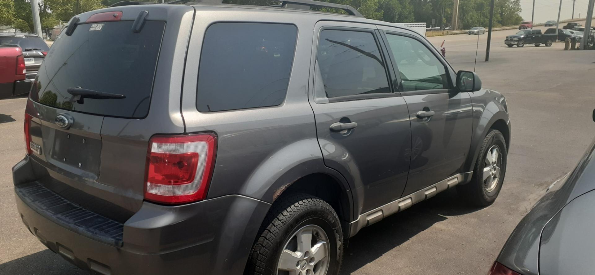 2009 Ford Escape (1FMCU03779K) , located at 2015 Cambell Street, Rapid City, SD, 57701, (605) 342-8326, 44.066433, -103.191772 - Photo#3