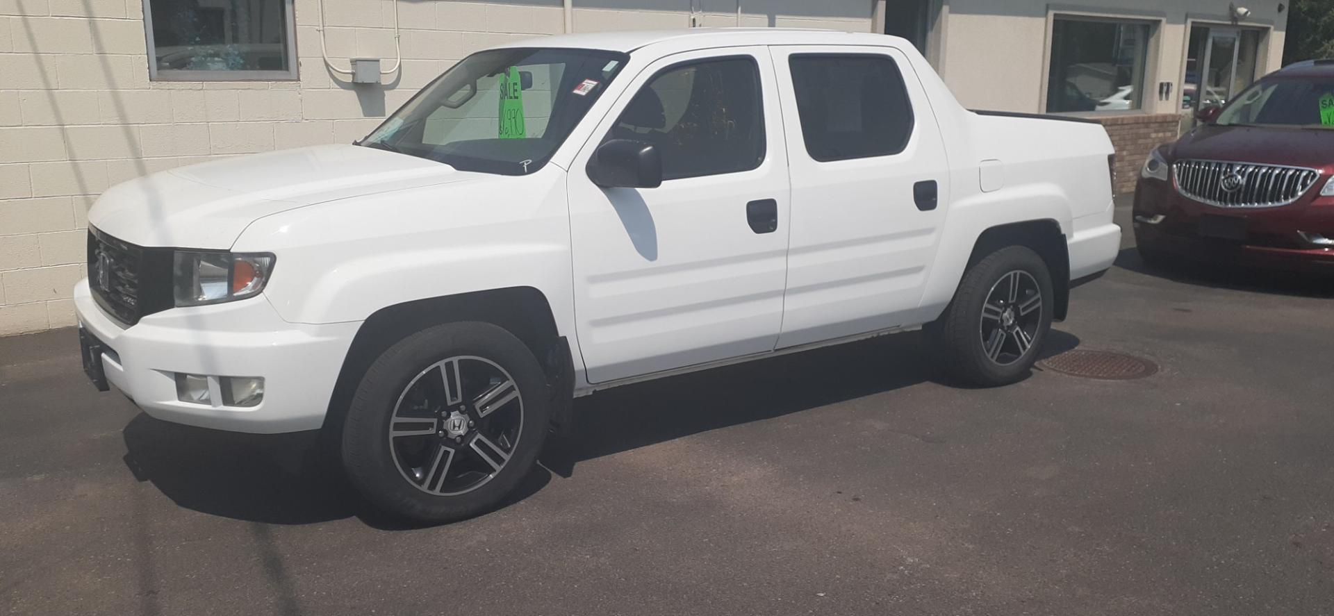 2014 Honda Ridgeline (5FPYK1F78EB) , located at 2015 Cambell Street, Rapid City, SD, 57701, (605) 342-8326, 44.066433, -103.191772 - CARFAX AVAILABLE - Photo#1