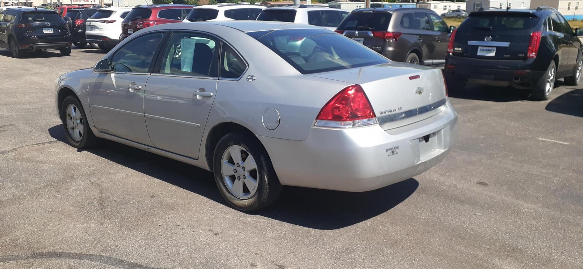 2007 Chevrolet Impala LT1 3.5L (2G1WT58N679) with an 3.5L V6 OHV 12V engine, 4-Speed Automatic Overdrive transmission, located at 2015 Cambell Street, Rapid City, SD, 57701, (605) 342-8326, 44.066433, -103.191772 - Photo#2