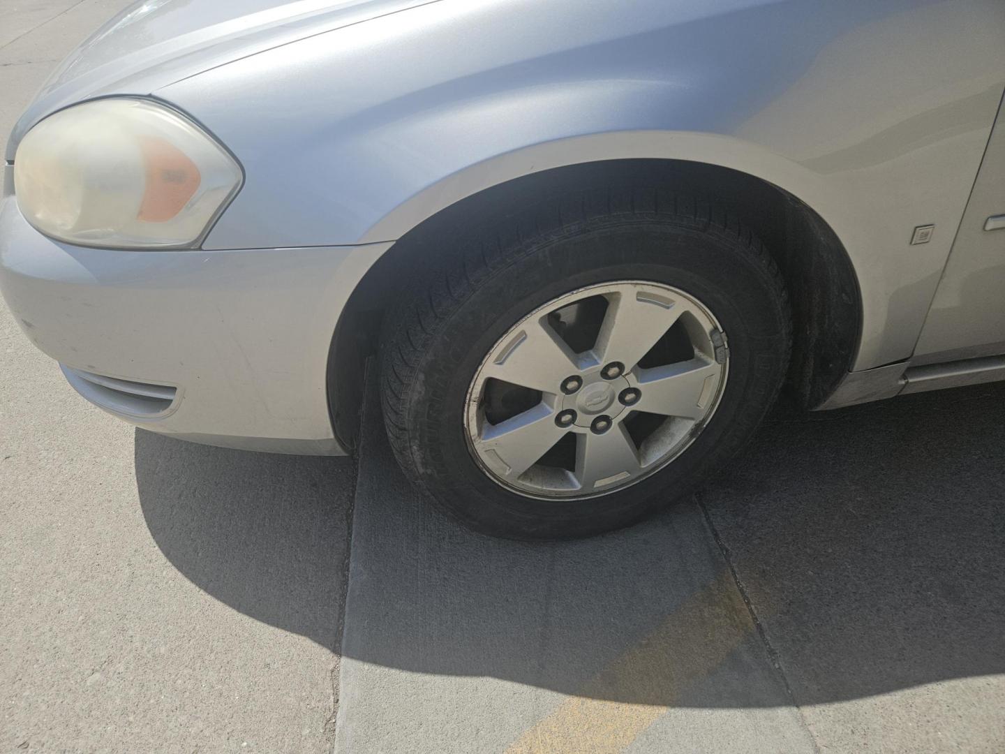 2007 Chevrolet Impala LT1 3.5L (2G1WT58N679) with an 3.5L V6 OHV 12V engine, 4-Speed Automatic Overdrive transmission, located at 2015 Cambell Street, Rapid City, SD, 57701, (605) 342-8326, 44.066433, -103.191772 - CARFAX AVAILABLE - Photo#11