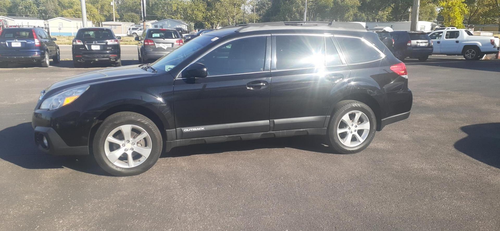 2014 Crystal Black Silica Subaru Outback 2.5i (4S4BRCAC1E3) with an 2.5L H4 DOHC 16V engine, located at 2015 Cambell Street, Rapid City, SD, 57701, (605) 342-8326, 44.066433, -103.191772 - CARFAX AVAILABLE - Photo#12