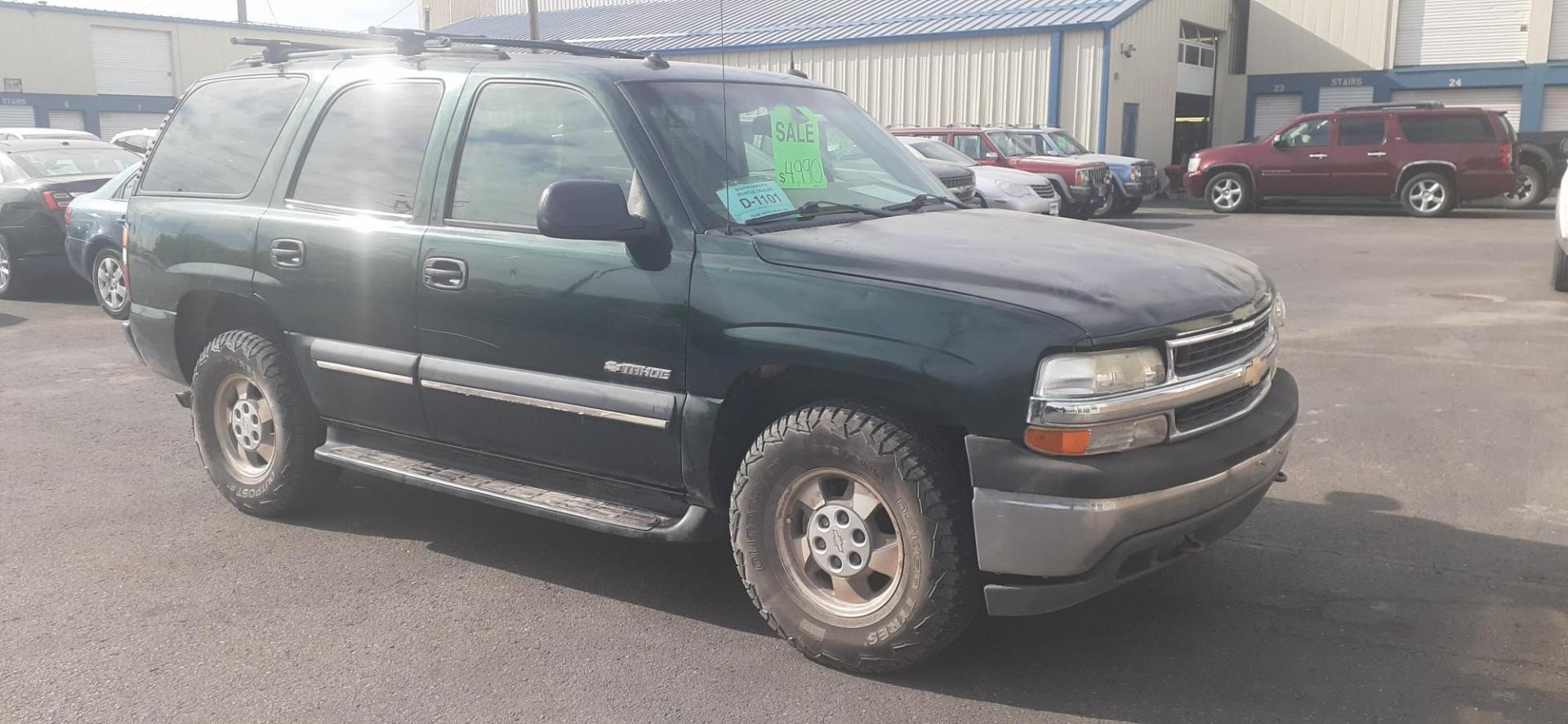 2003 Chevrolet Tahoe 4WD (1GNEK13Z63R) with an 5.3L V8 OHV 16V FFV engine, 4-Speed Automatic Overdrive transmission, located at 2015 Cambell Street, Rapid City, SD, 57701, (605) 342-8326, 44.066433, -103.191772 - CARFAX AVAILABLE - Photo#0