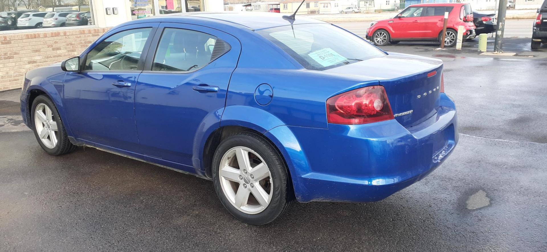 2013 Dodge Avenger Base (1C3CDZABXDN) with an 2.4L L4 DOHC 16V engine, 4-Speed Automatic transmission, located at 2015 Cambell Street, Rapid City, SD, 57701, (605) 342-8326, 44.066433, -103.191772 - CARFAX AVAILABLE - Photo#2