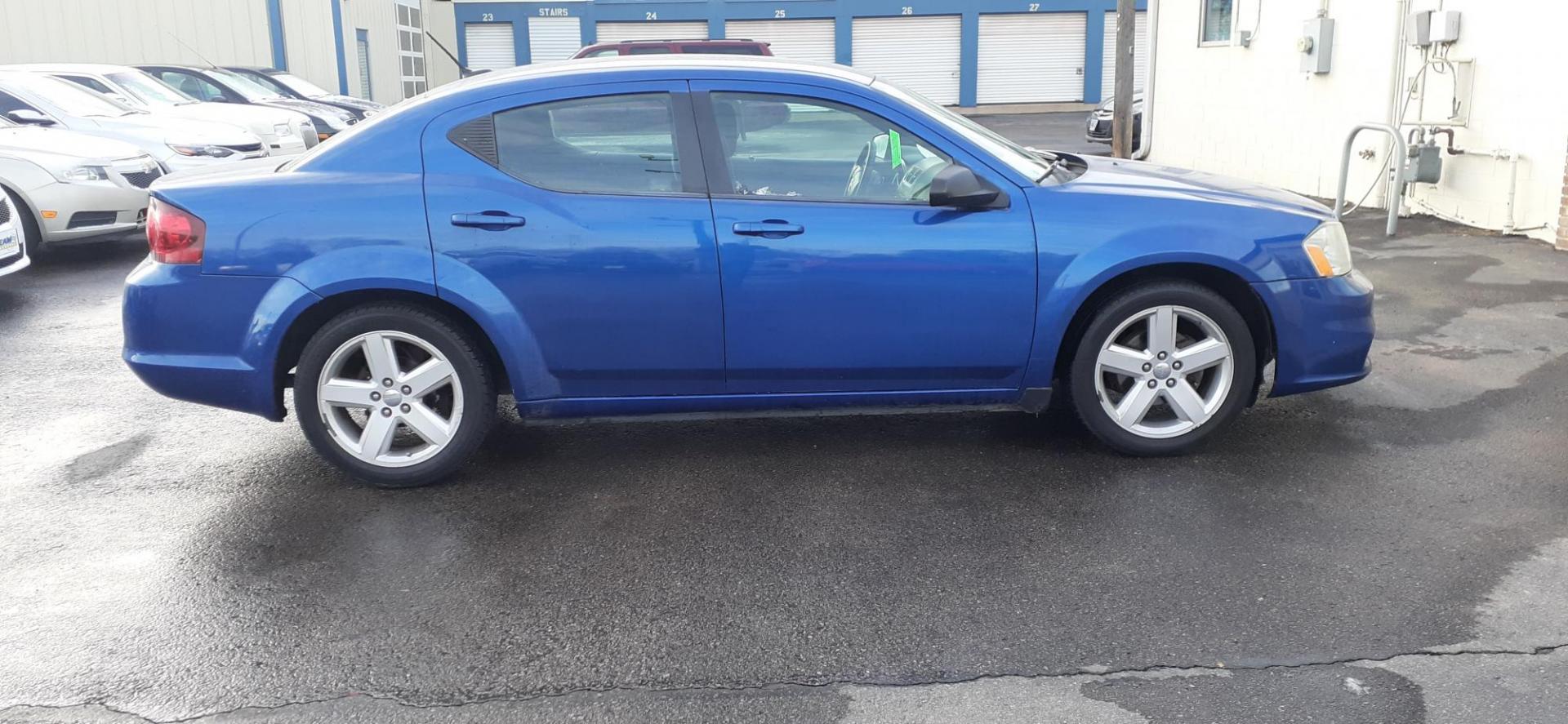 2013 Dodge Avenger Base (1C3CDZABXDN) with an 2.4L L4 DOHC 16V engine, 4-Speed Automatic transmission, located at 2015 Cambell Street, Rapid City, SD, 57701, (605) 342-8326, 44.066433, -103.191772 - CARFAX AVAILABLE - Photo#3