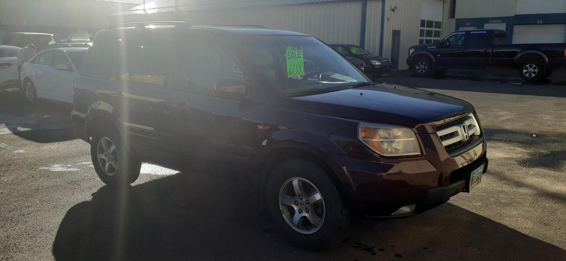 2008 Honda Pilot EX-L 4WD AT (5FNYF18588B) with an 3.5L V6 SOHC 24V engine, 5-Speed Automatic Overdrive transmission, located at 2015 Cambell Street, Rapid City, SD, 57701, (605) 342-8326, 44.066433, -103.191772 - CONSIGNMENT VEHICLE CARFAX AVAILABLE NEW TIRES AND BRAKES WATERPUMP AND TIMING BELT DONE AT 200,000 MILES $3600 WORTH OF MAINTENCE RECEIPTS HAVE QUESTIONS CALL OR TEXT JEFF 605-390-0478 MY PERSONAL VEHICLE - Photo#5