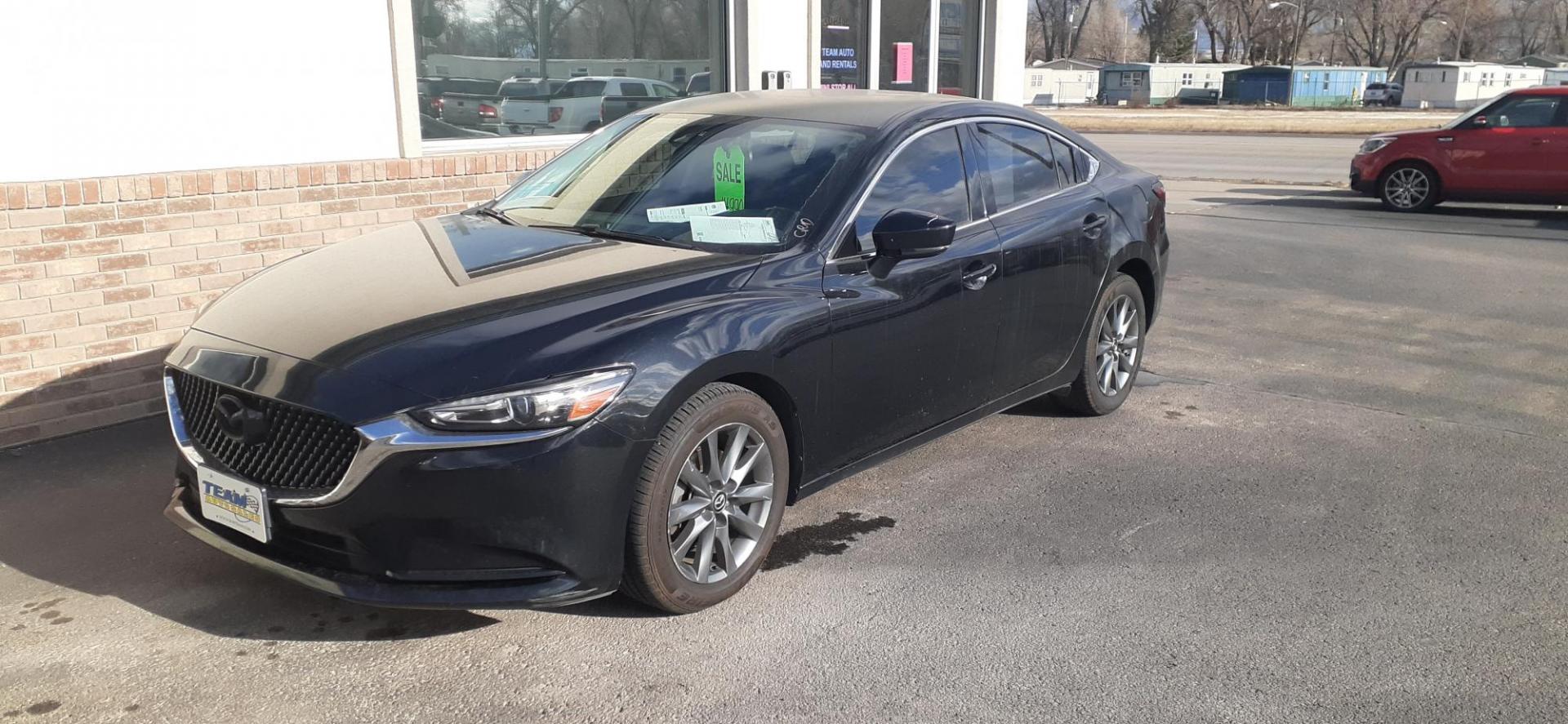 2018 Mazda MAZDA6 Sport 6A (JM1GL1UM4J1) with an 2.5L L4 DOHC 16V engine, 6A transmission, located at 2015 Cambell Street, Rapid City, SD, 57701, (605) 342-8326, 44.066433, -103.191772 - CARFAX AVAILABLE - Photo#1