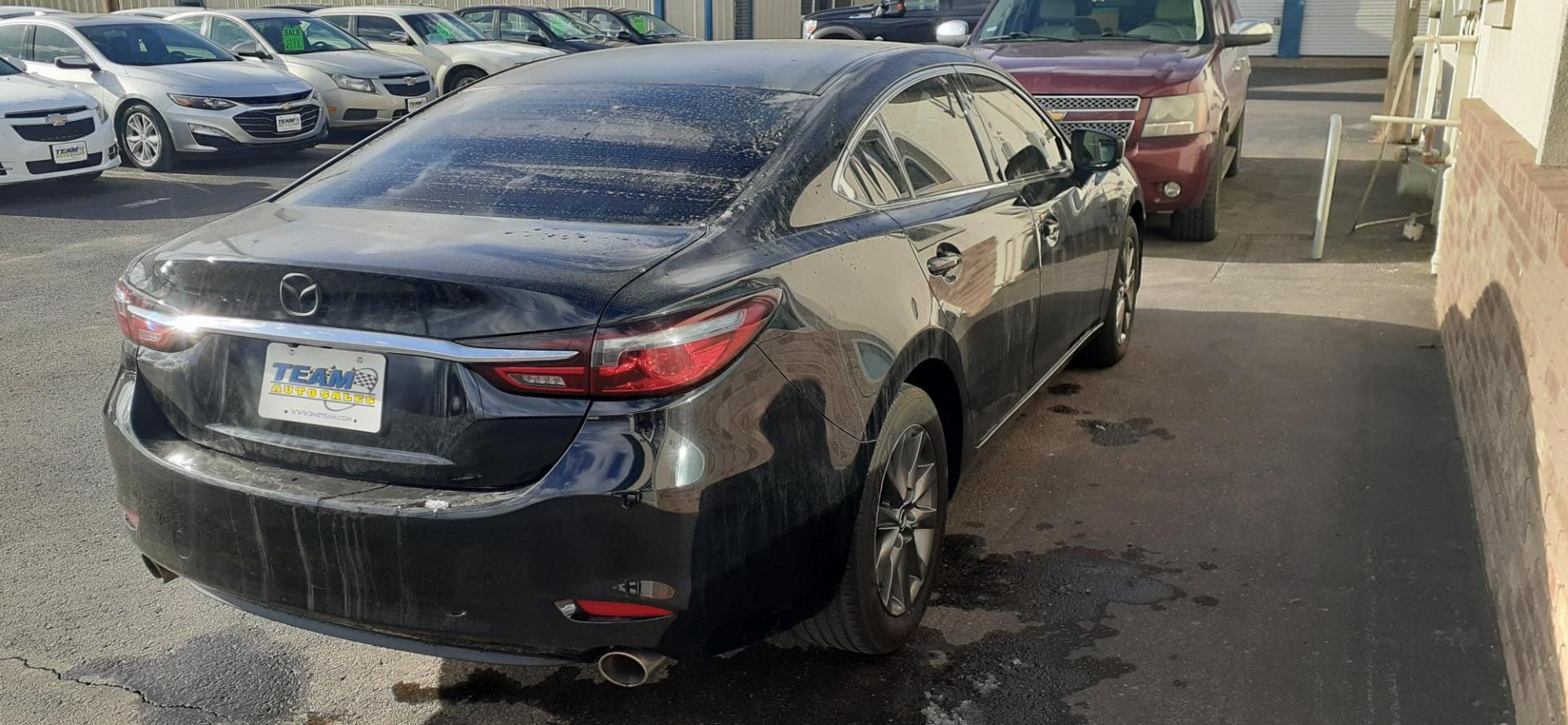 2018 Mazda MAZDA6 Sport 6A (JM1GL1UM4J1) with an 2.5L L4 DOHC 16V engine, 6A transmission, located at 2015 Cambell Street, Rapid City, SD, 57701, (605) 342-8326, 44.066433, -103.191772 - CARFAX AVAILABLE - Photo#5